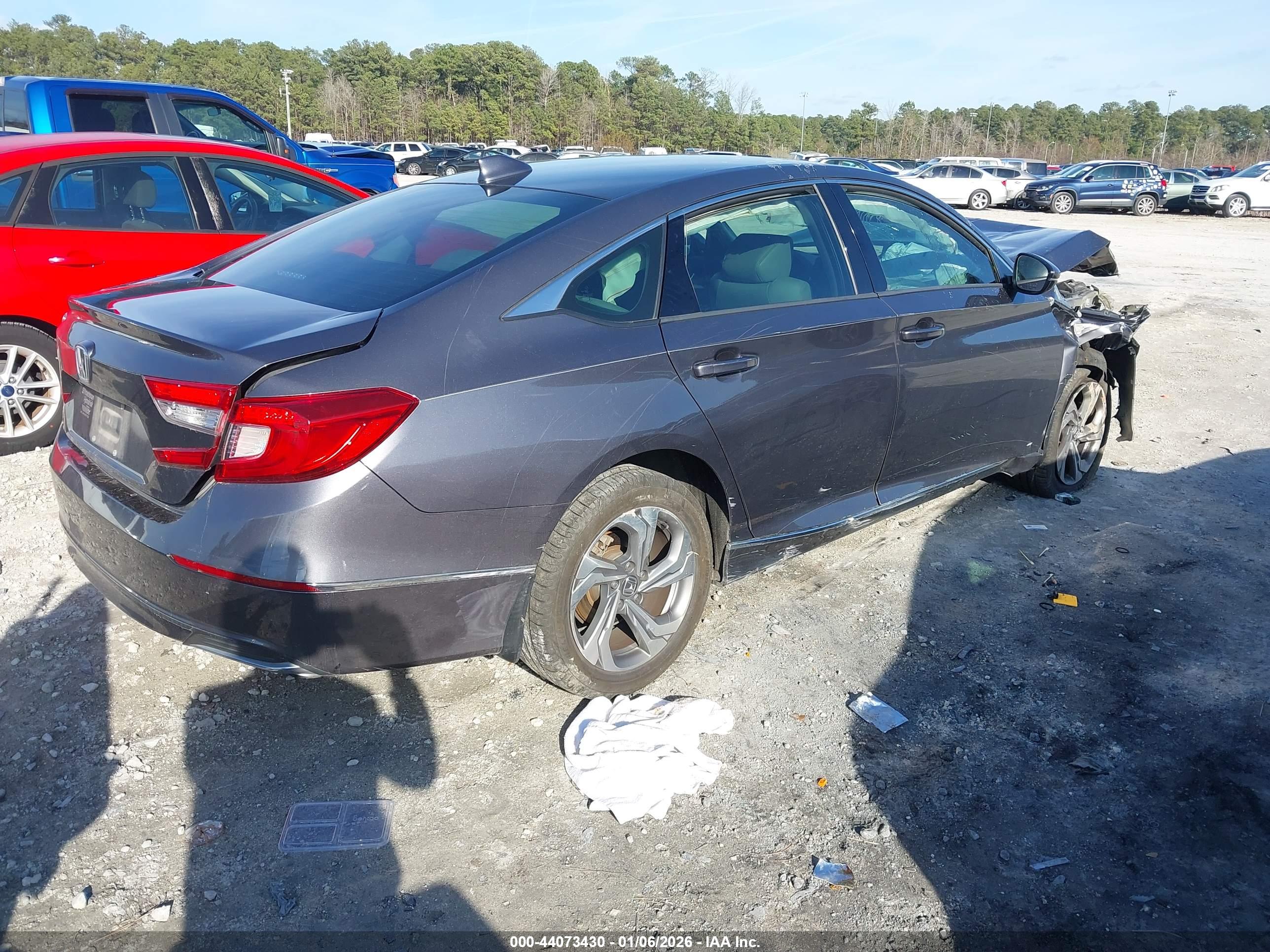 HONDA ACCORD image 4