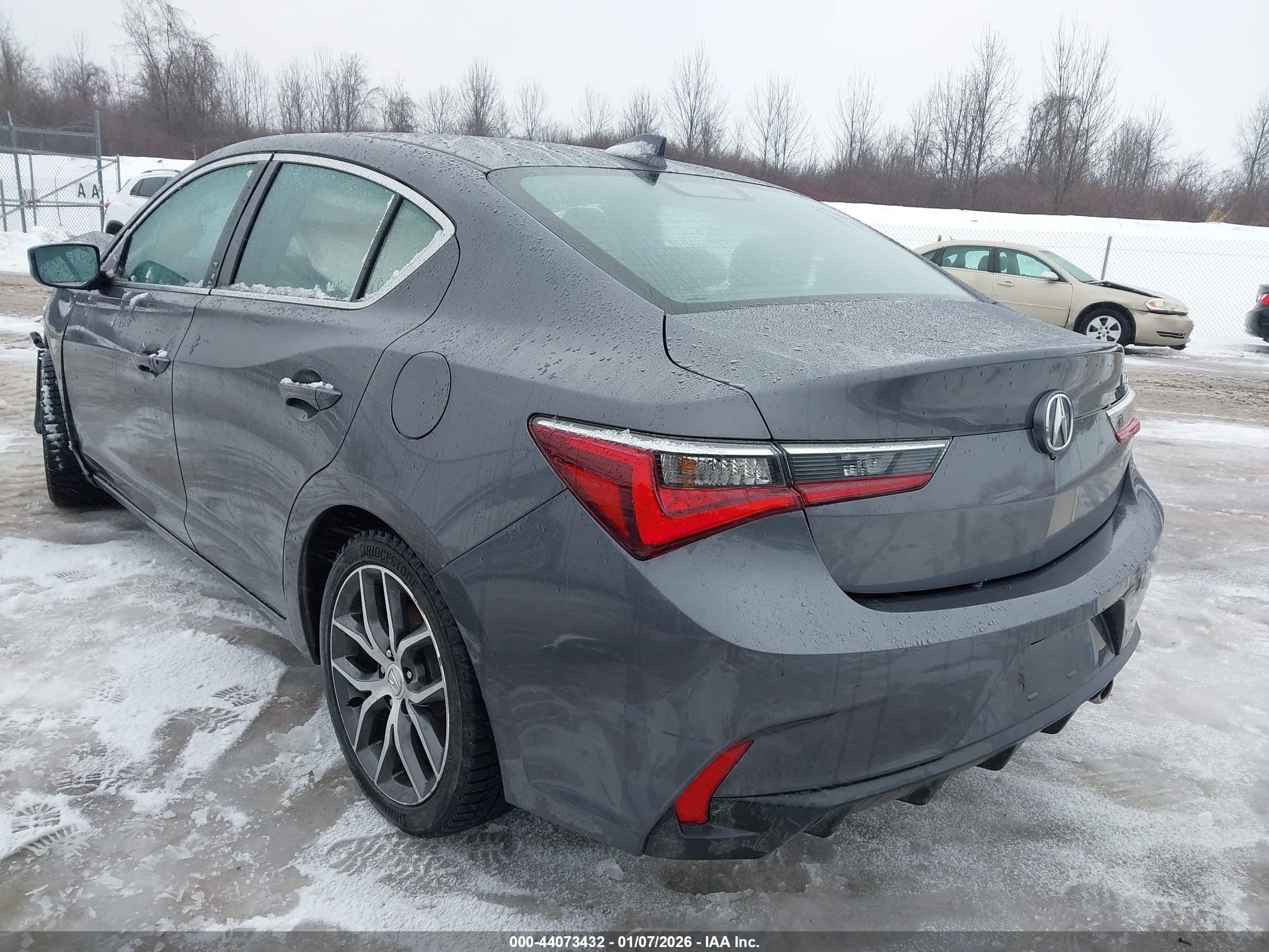 ACURA ILX image 3
