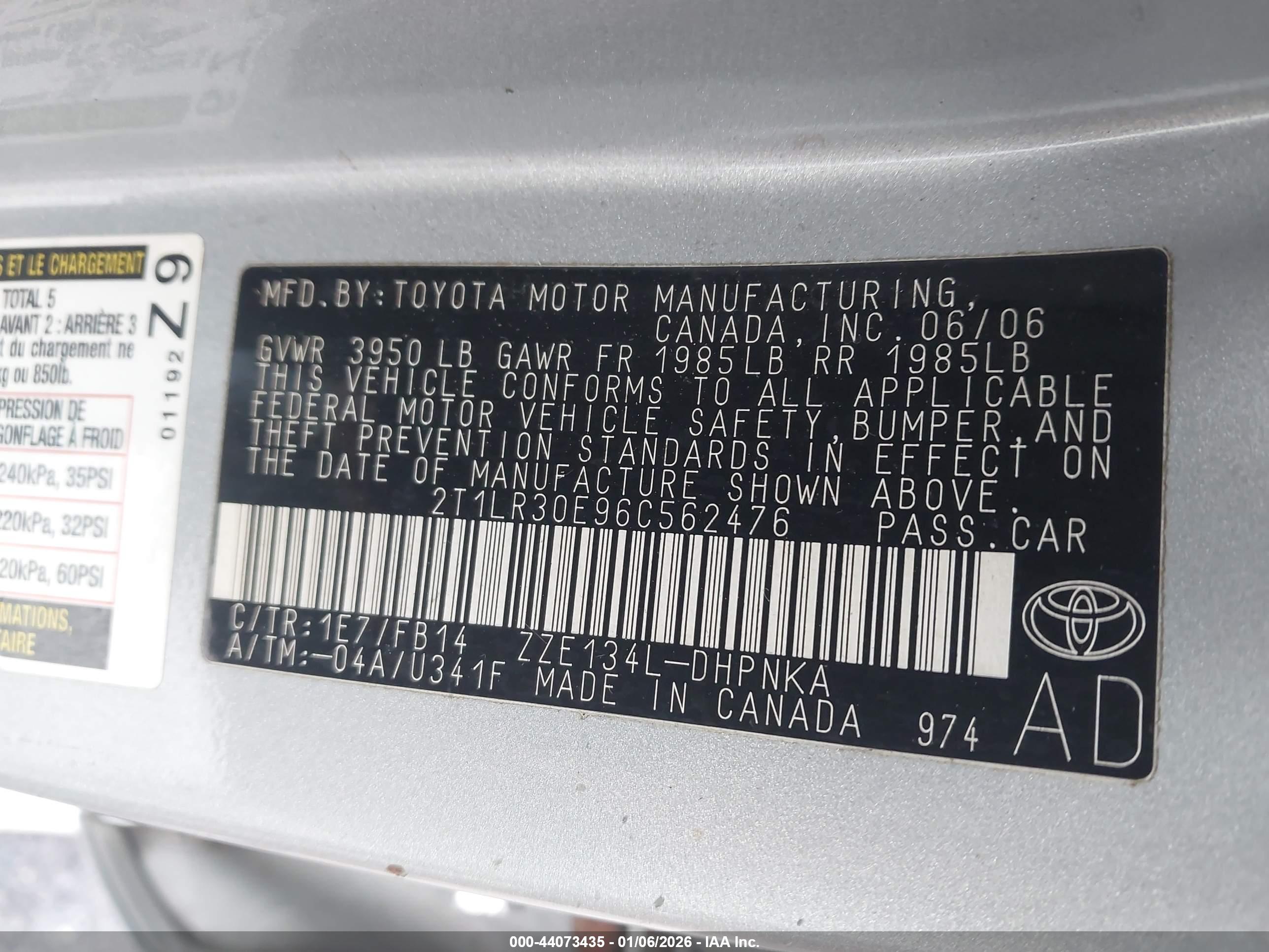 TOYOTA MATRIX image 9
