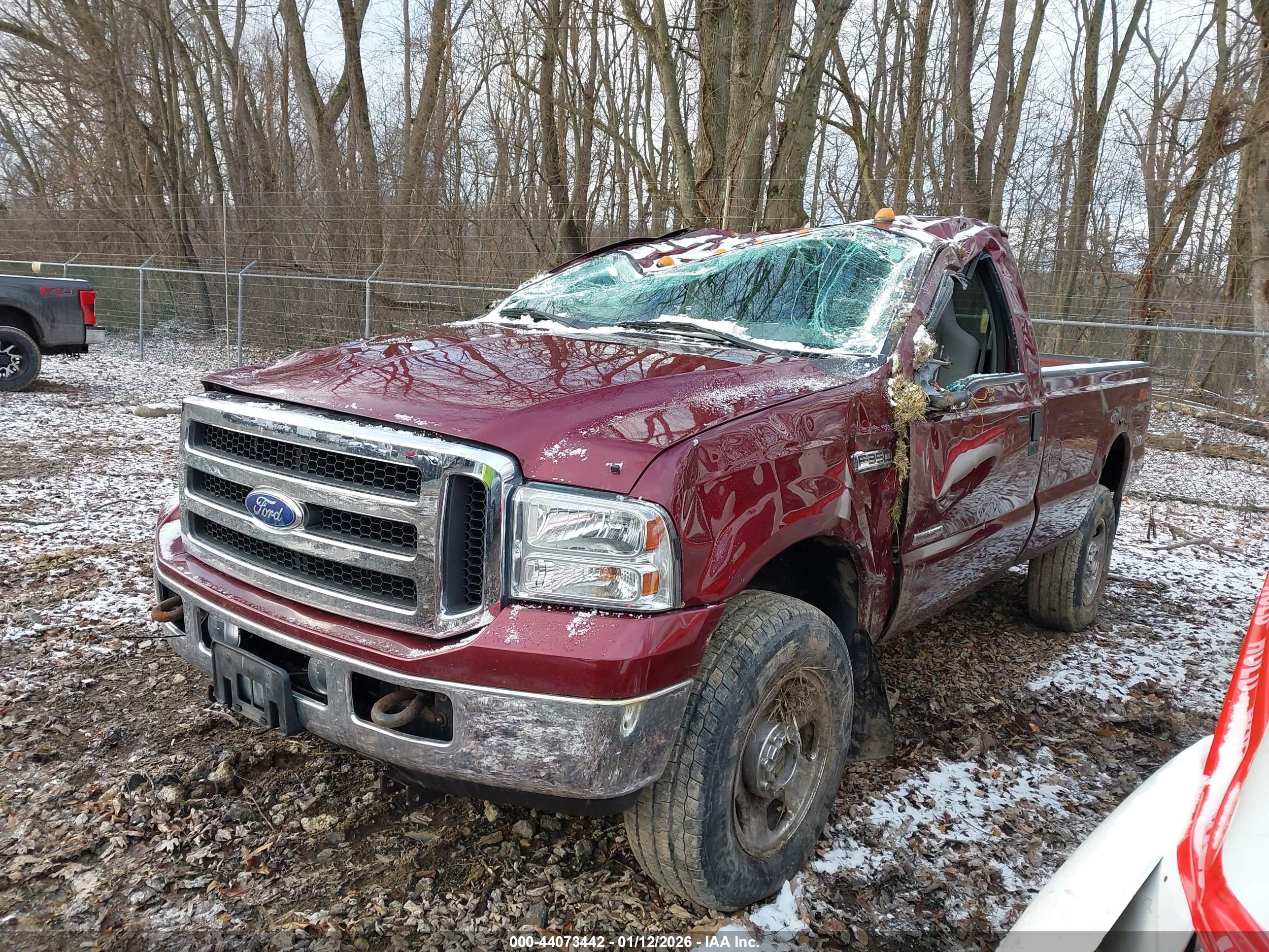 FORD F-350 image 2