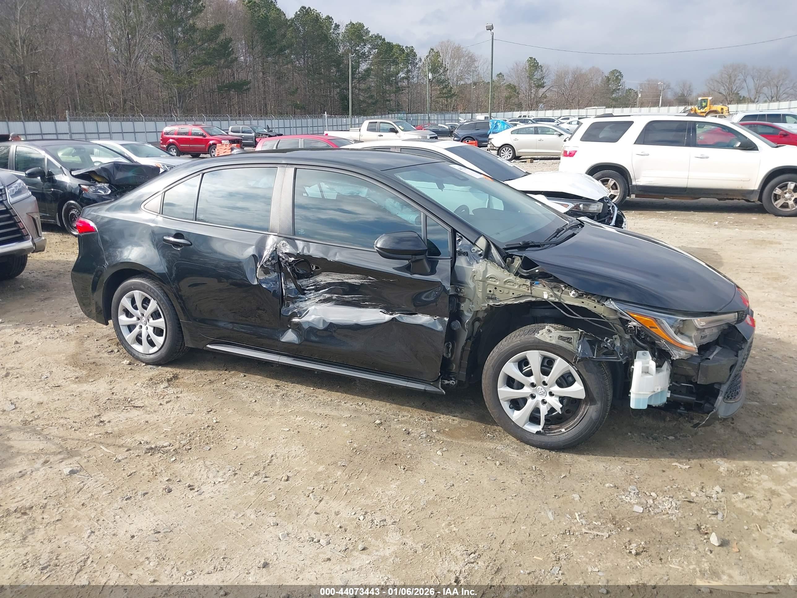 TOYOTA COROLLA image 6