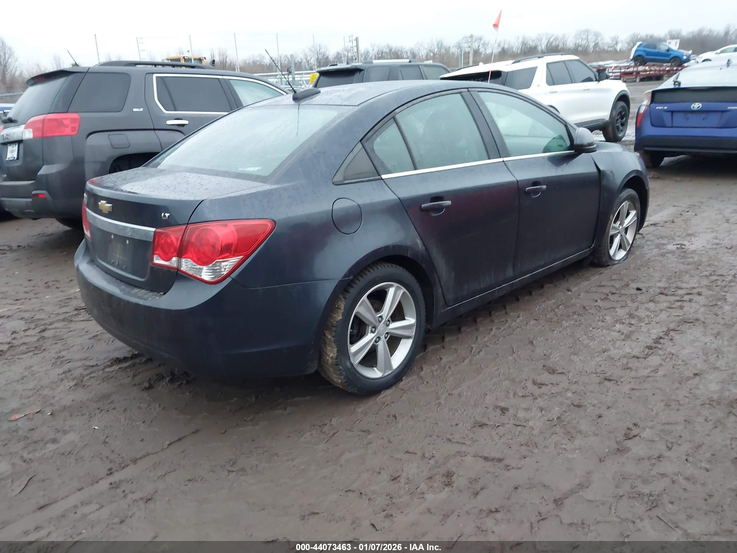 CHEVROLET CRUZE image 4