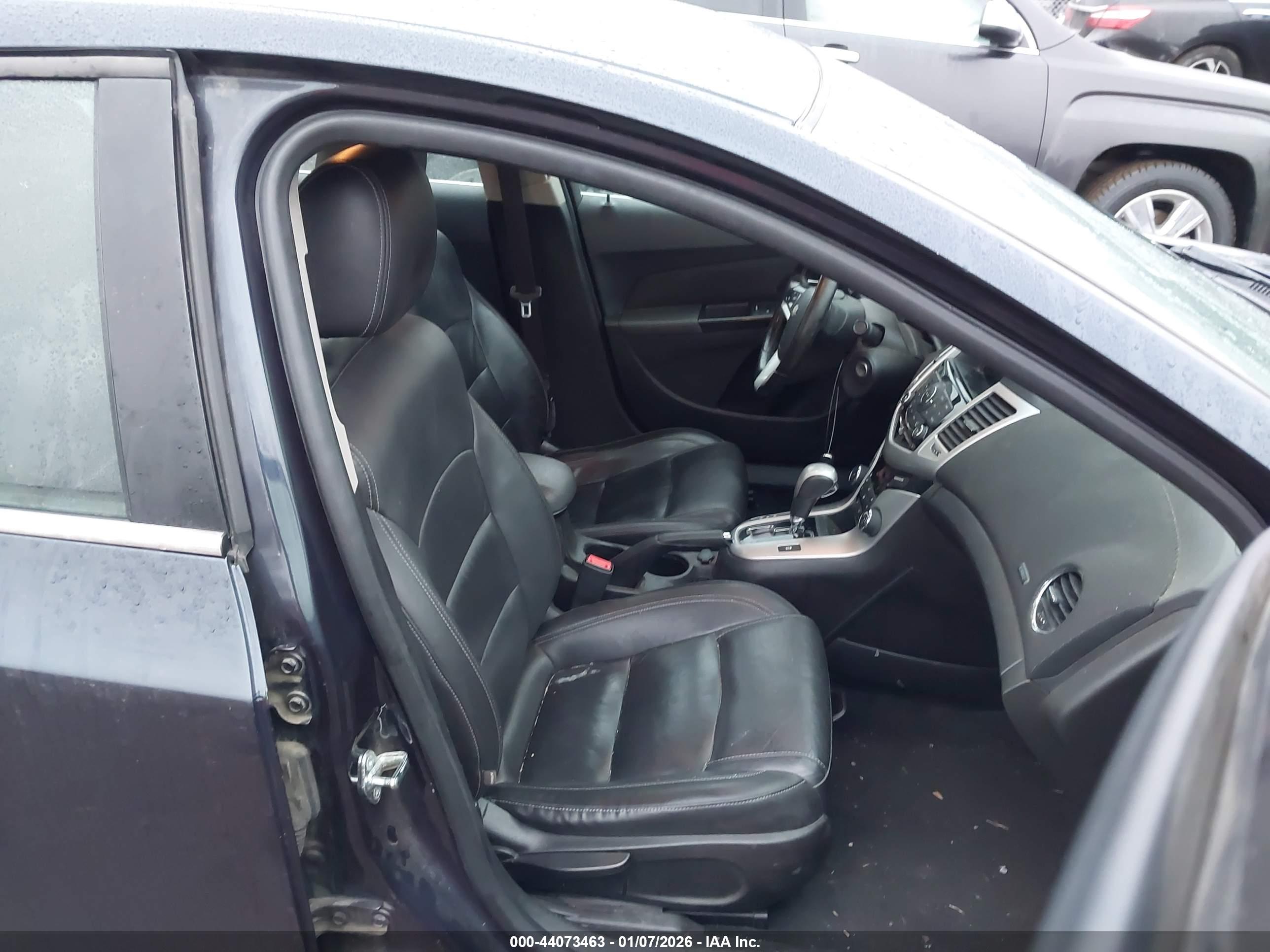CHEVROLET CRUZE image 5