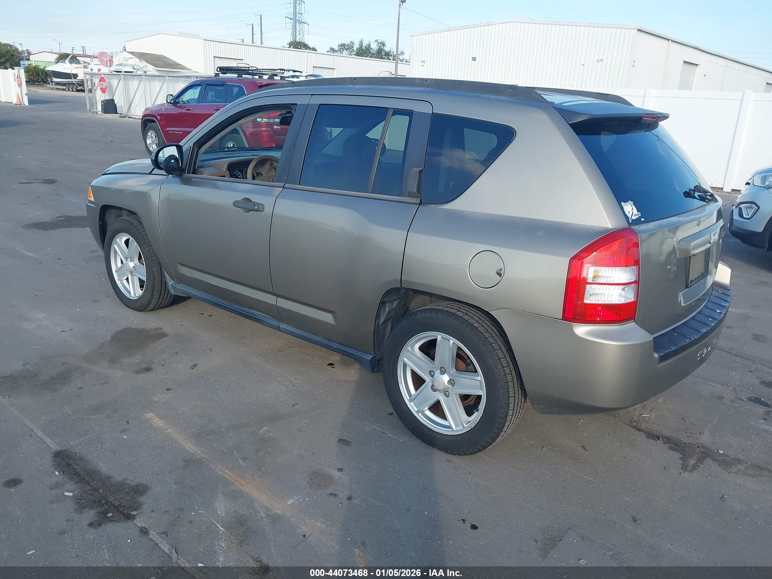 JEEP COMPASS image 3