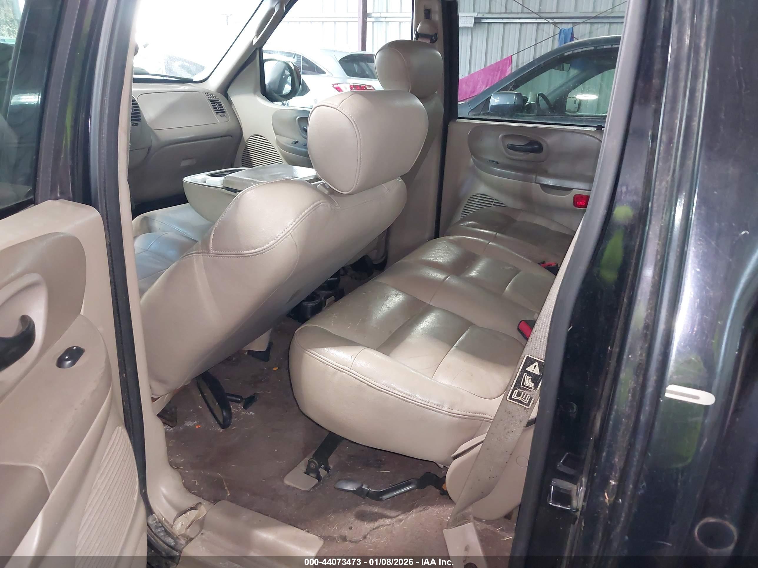 FORD F-150 image 8