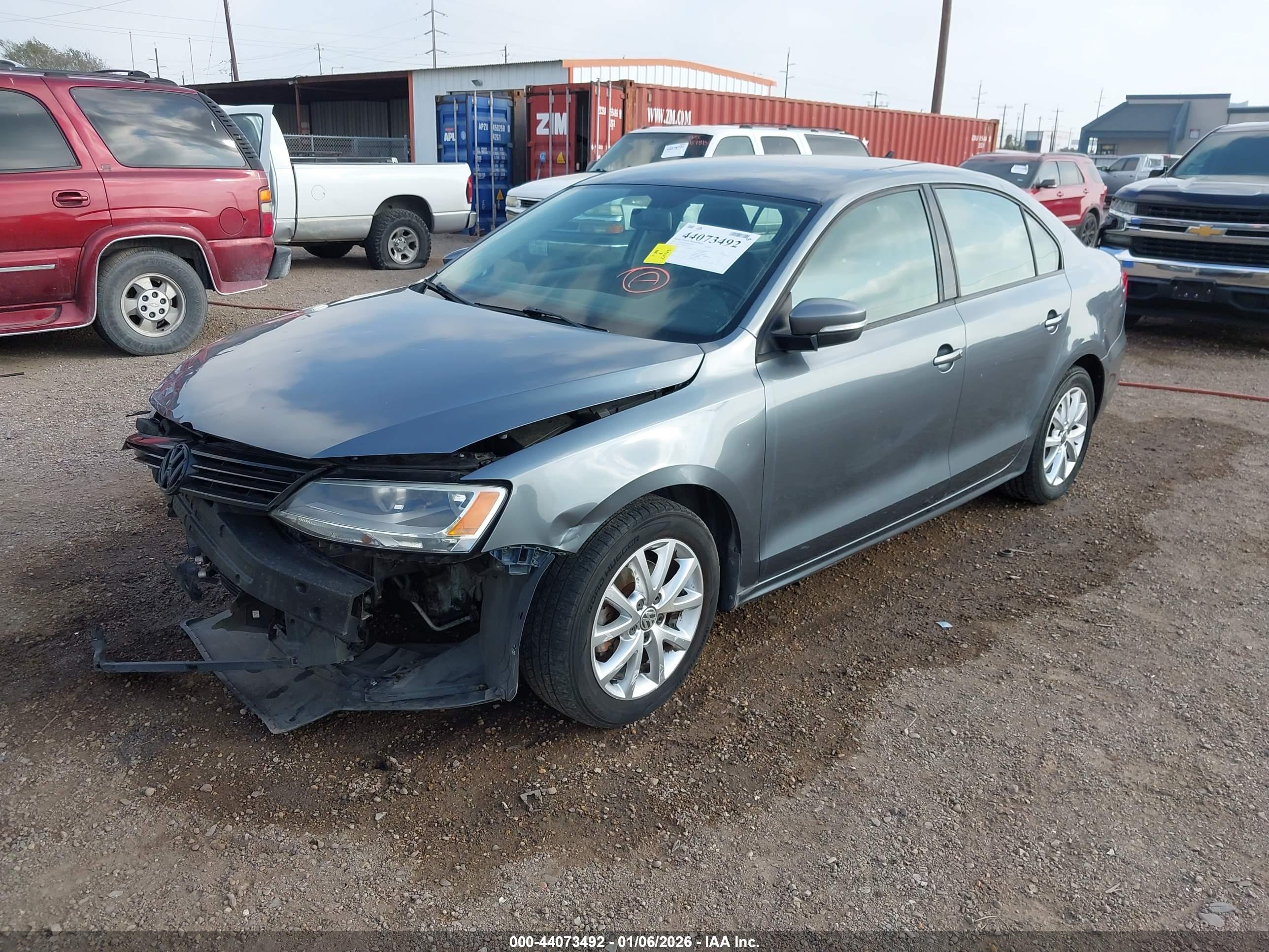 VOLKSWAGEN JETTA image 2