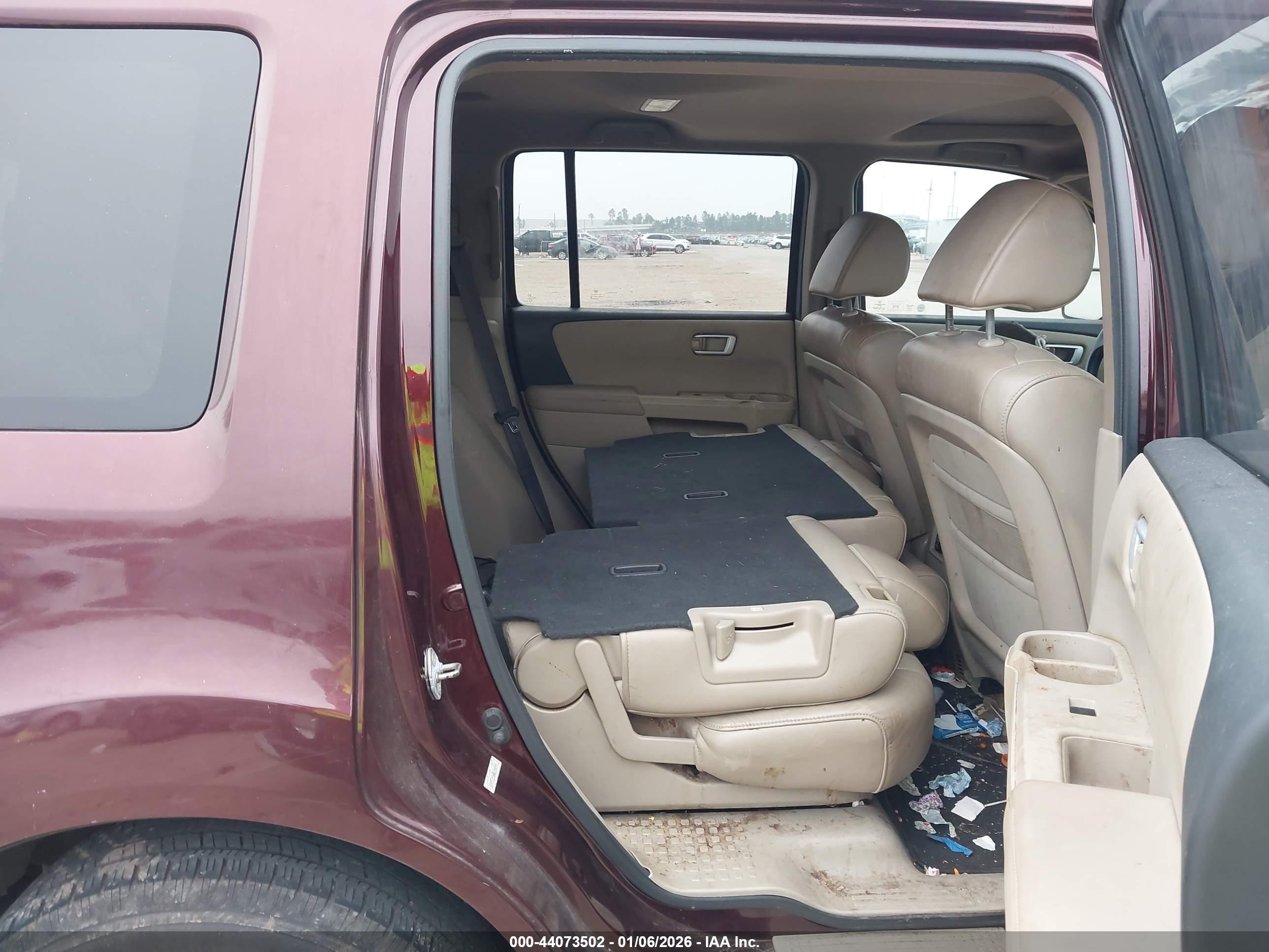 HONDA PILOT image 8