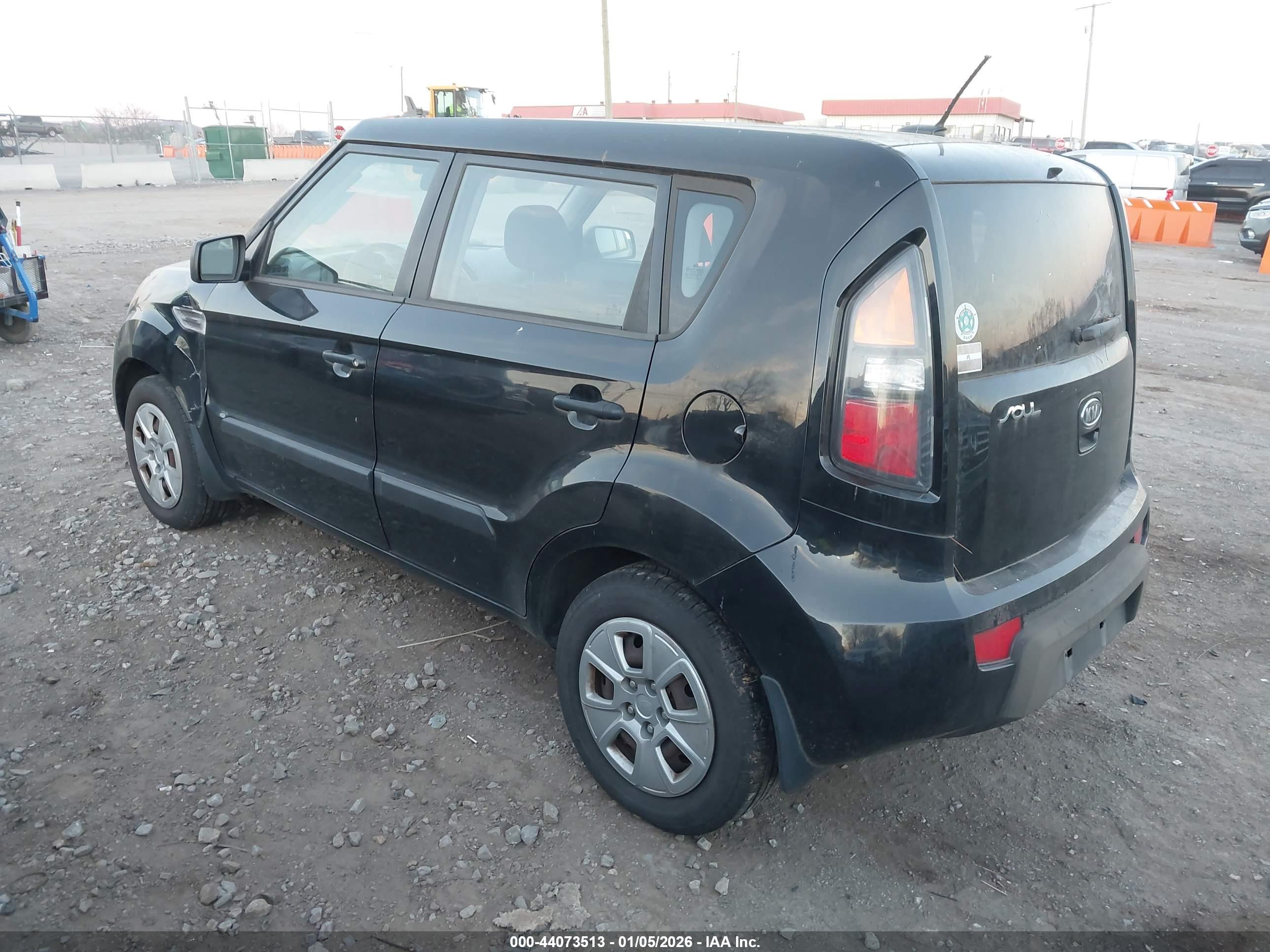 KIA SOUL image 3