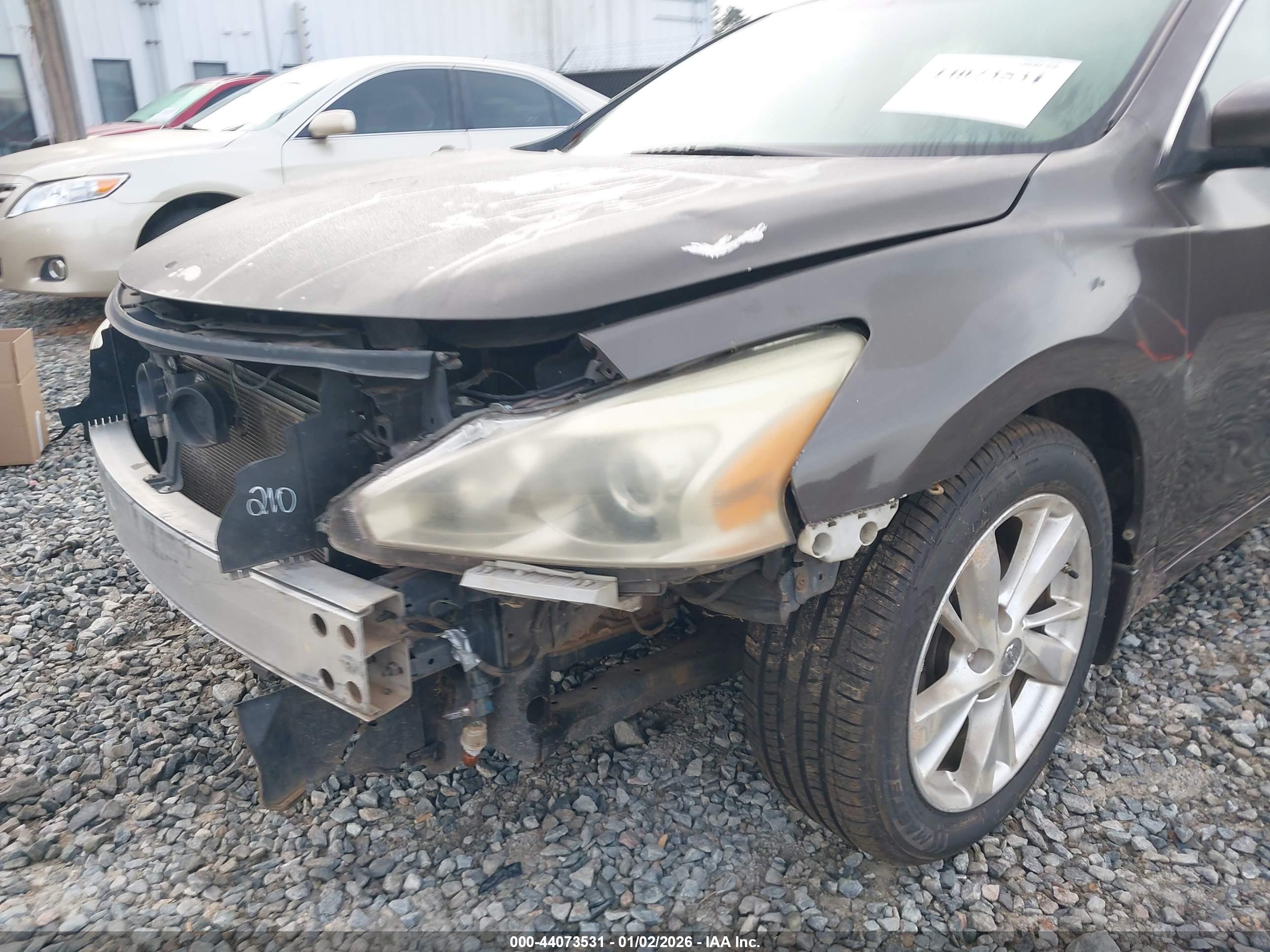 NISSAN ALTIMA image 6
