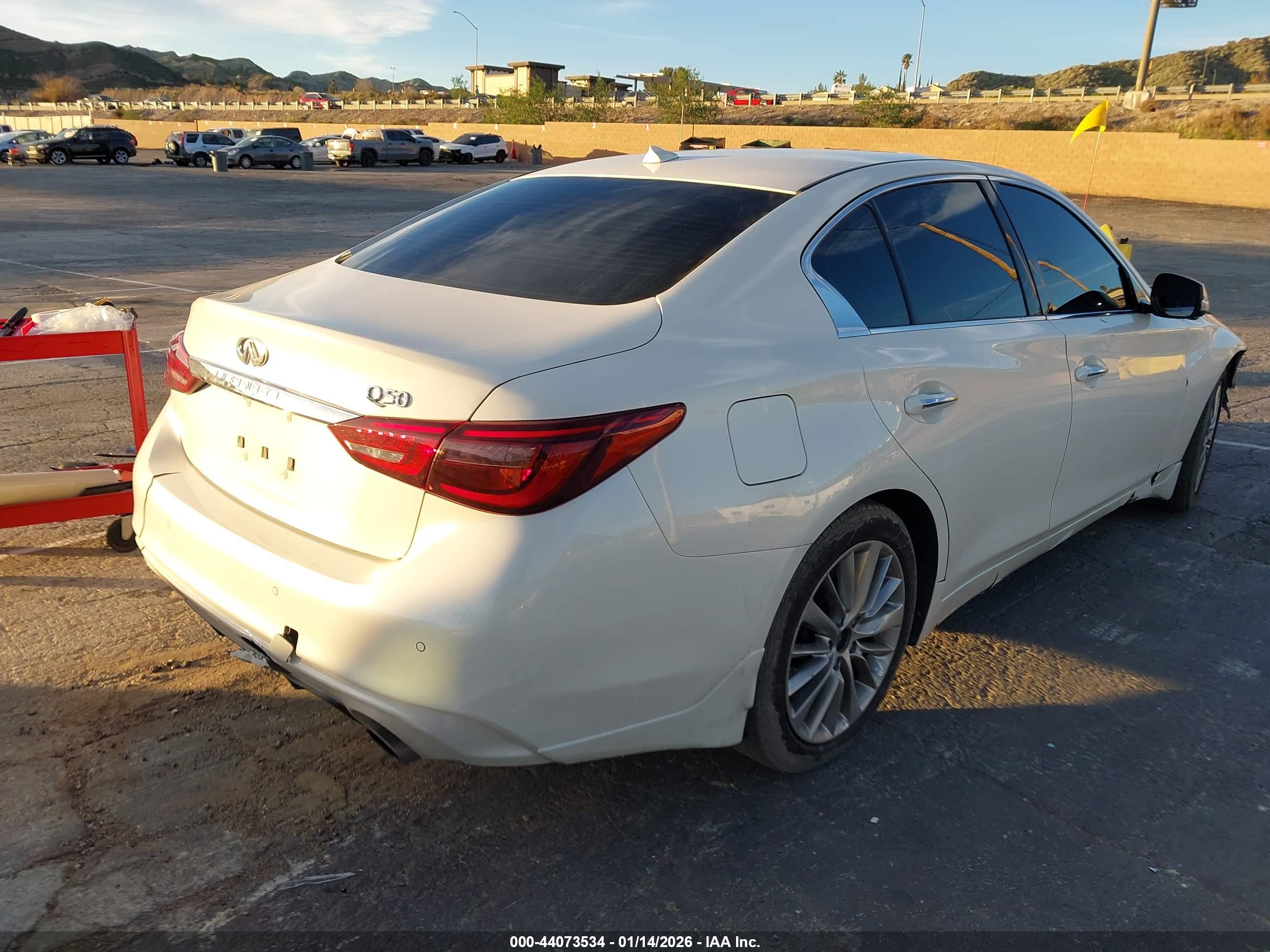 INFINITI Q50 image 4