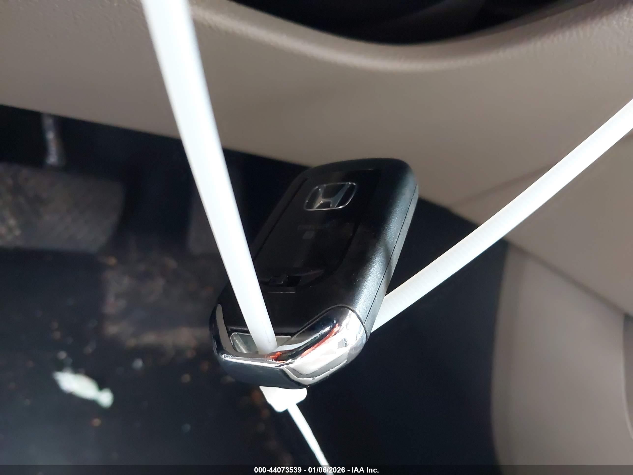 HONDA PILOT image 11