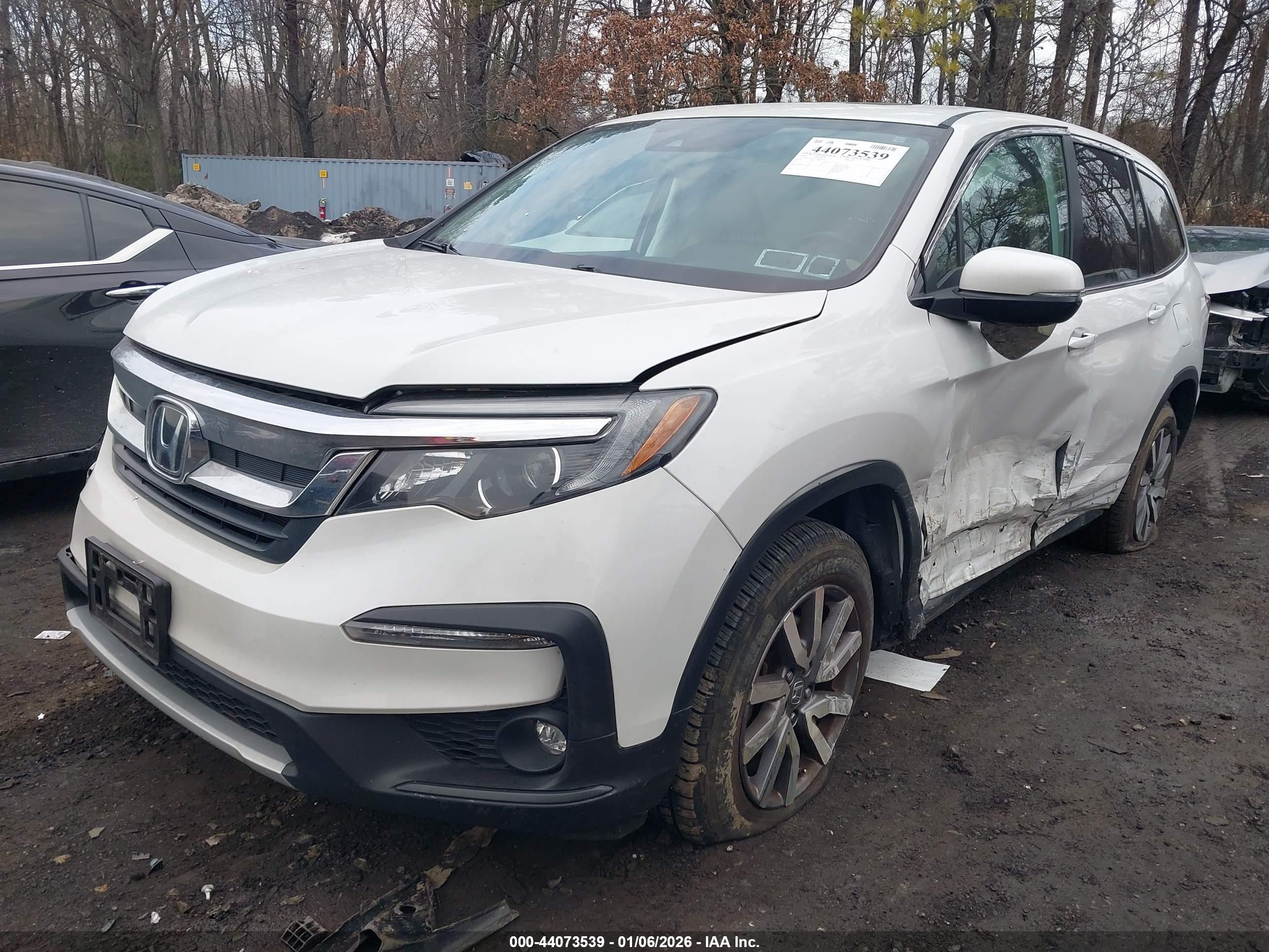 HONDA PILOT image 2