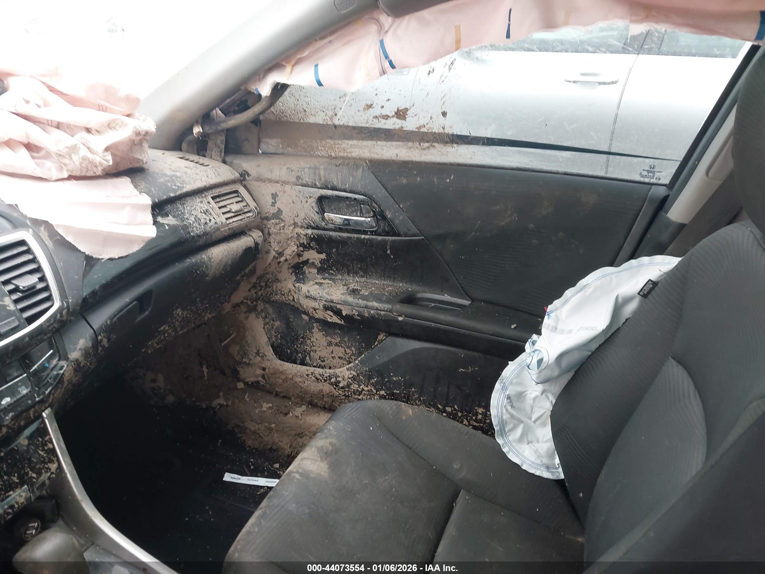 HONDA ACCORD image 5