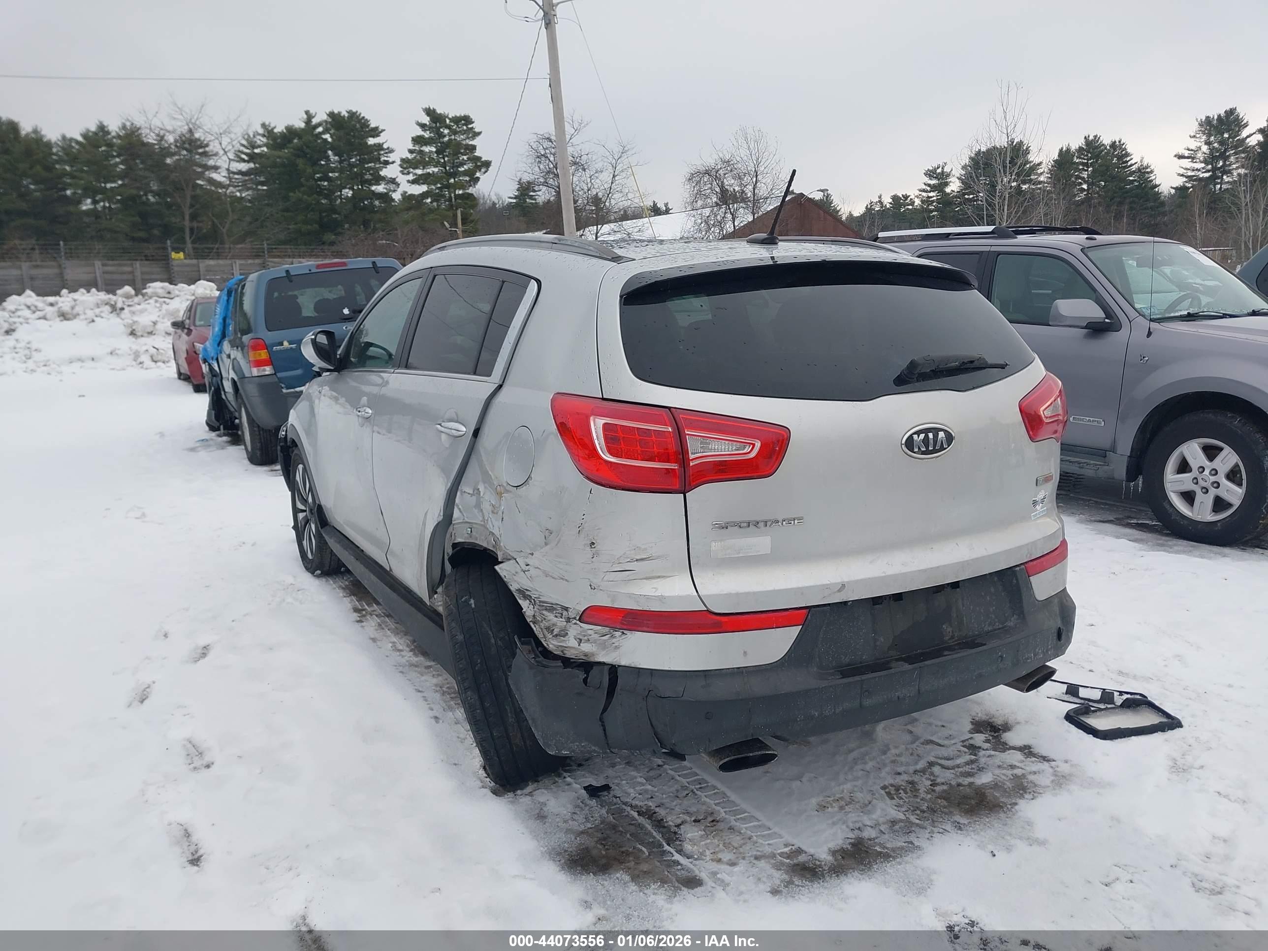 KIA SPORTAGE image 3