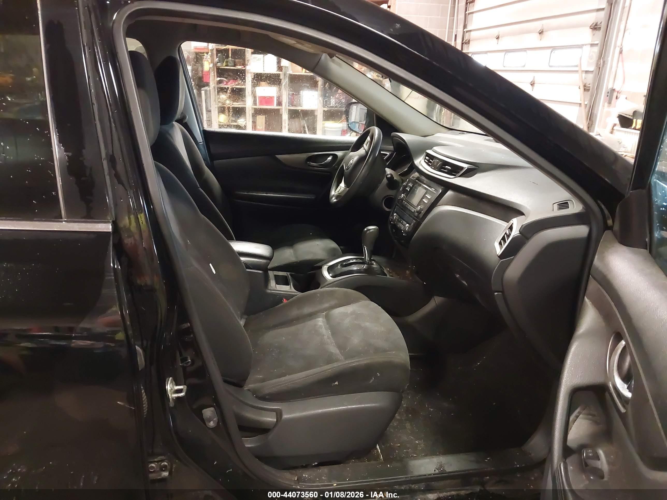 NISSAN ROGUE image 5