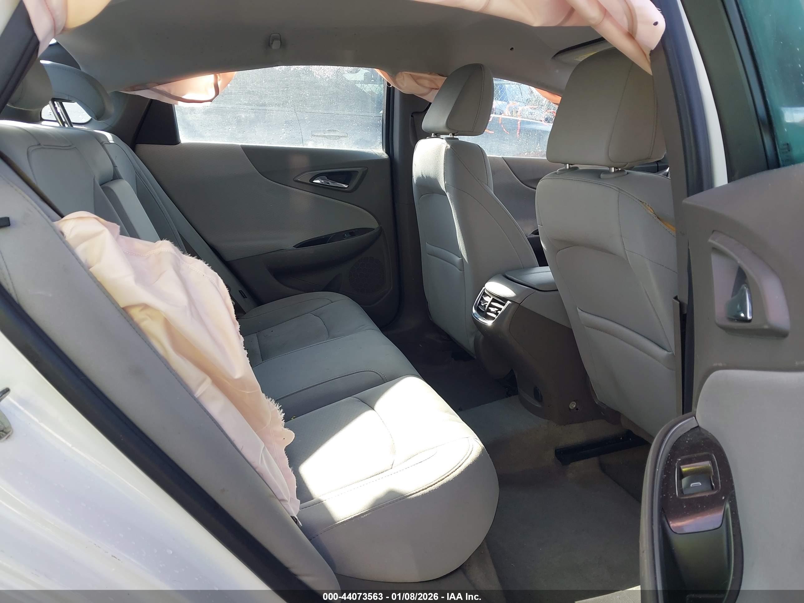 CHEVROLET MALIBU image 8