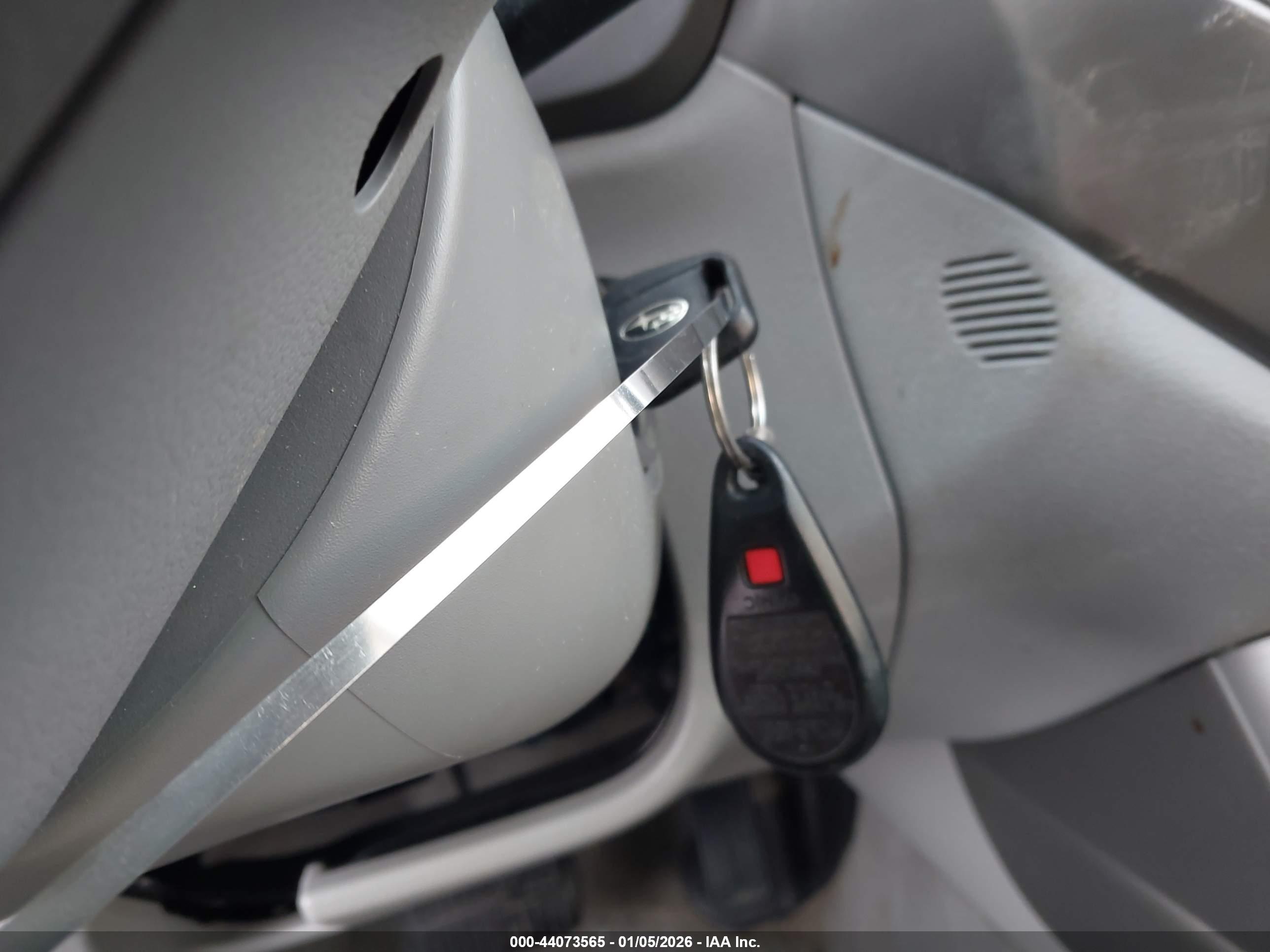 SUBARU FORESTER image 11