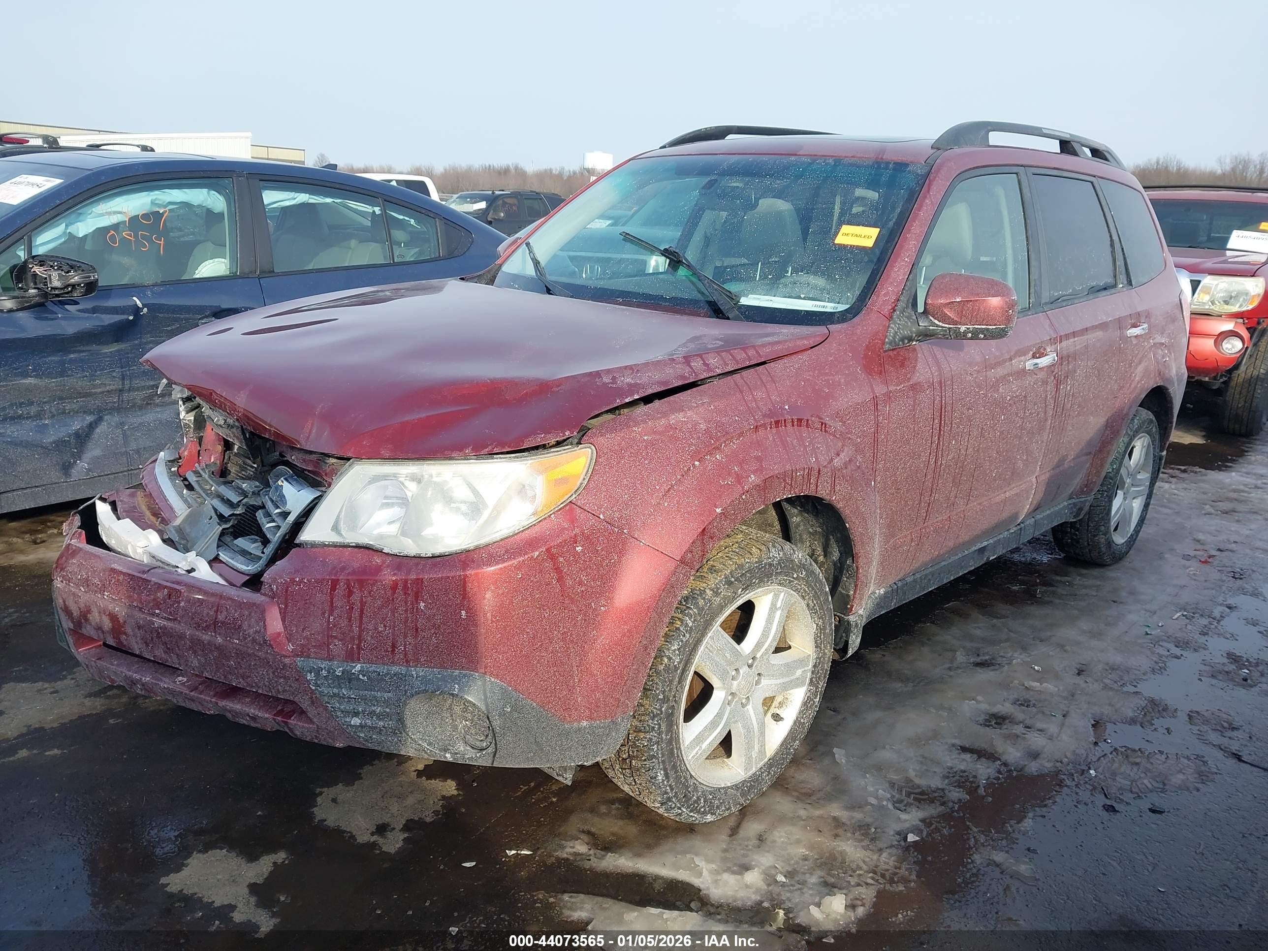 SUBARU FORESTER image 2
