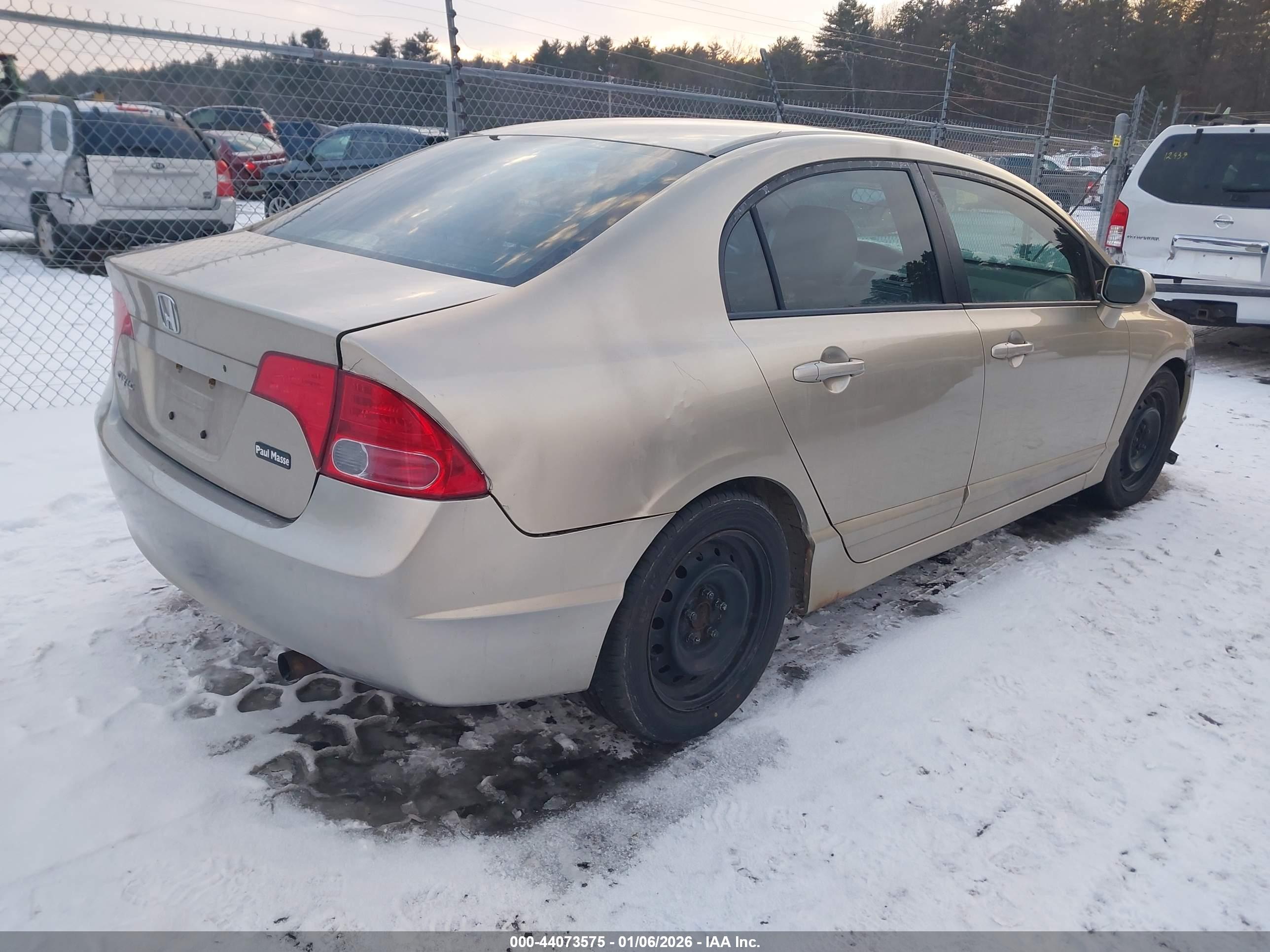 HONDA CIVIC image 4