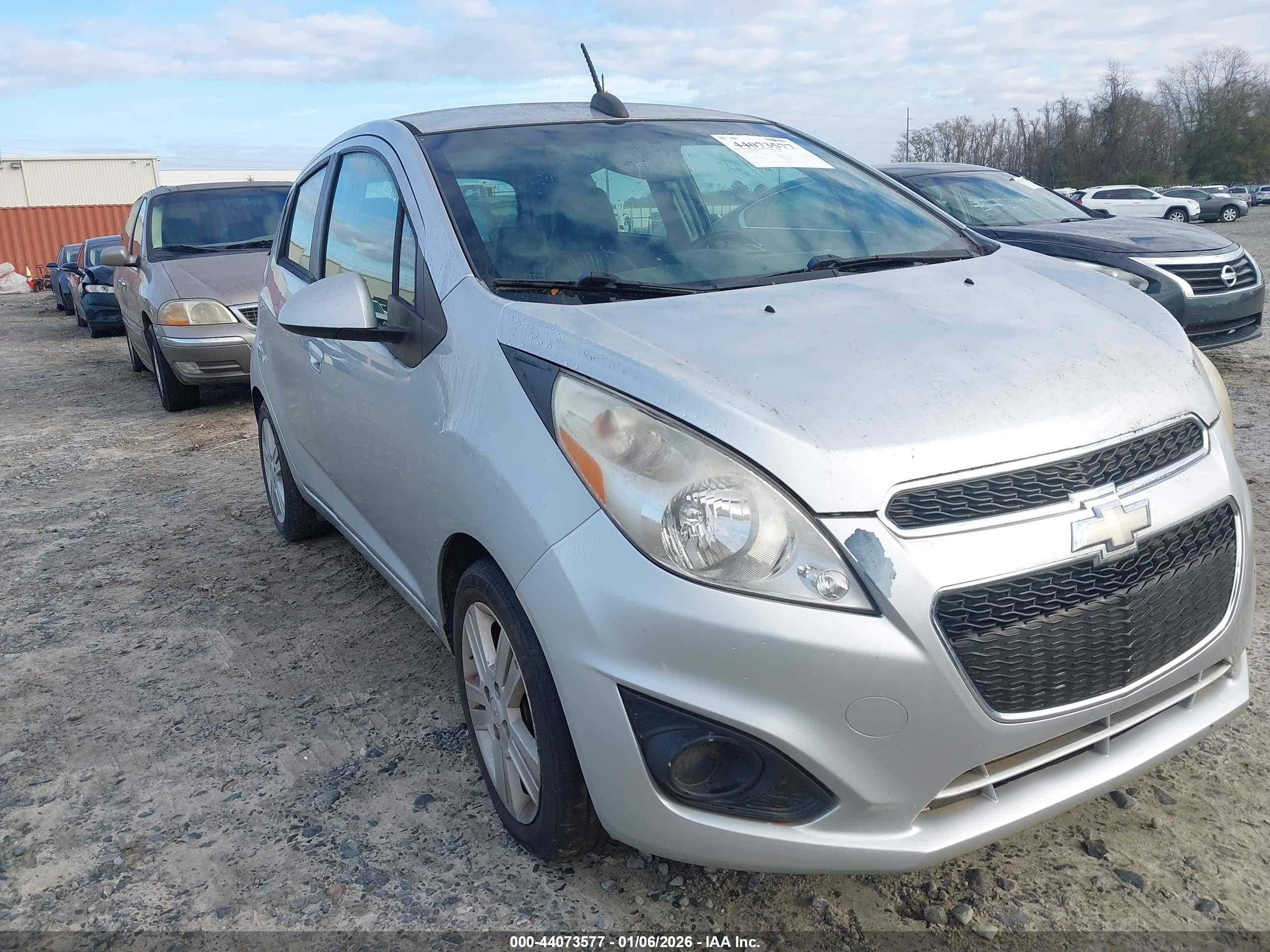 CHEVROLET SPARK image 6