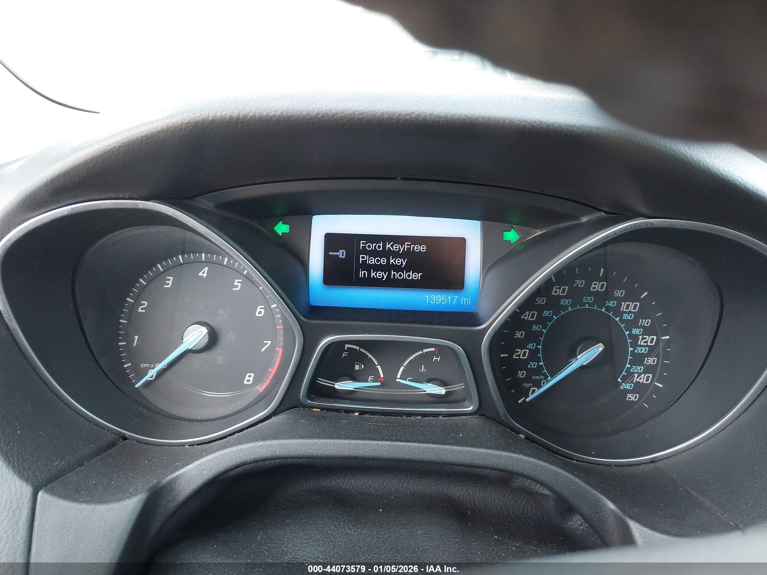 FORD FOCUS image 7