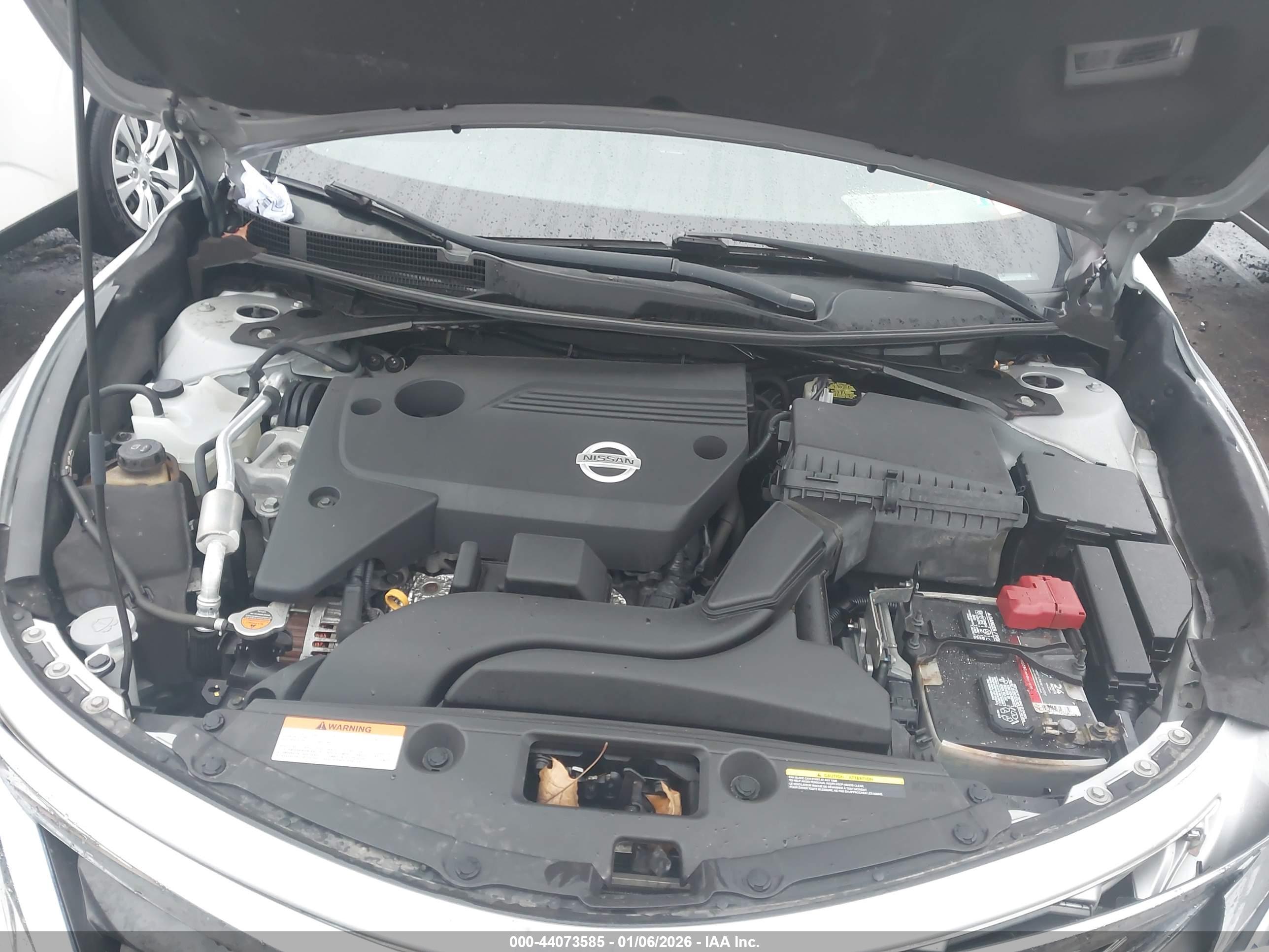 NISSAN ALTIMA image 10