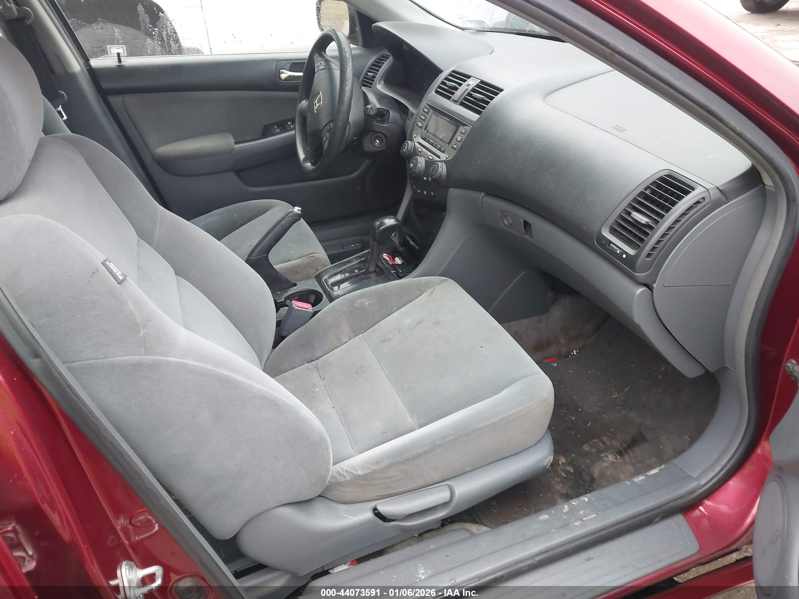 HONDA ACCORD image 5