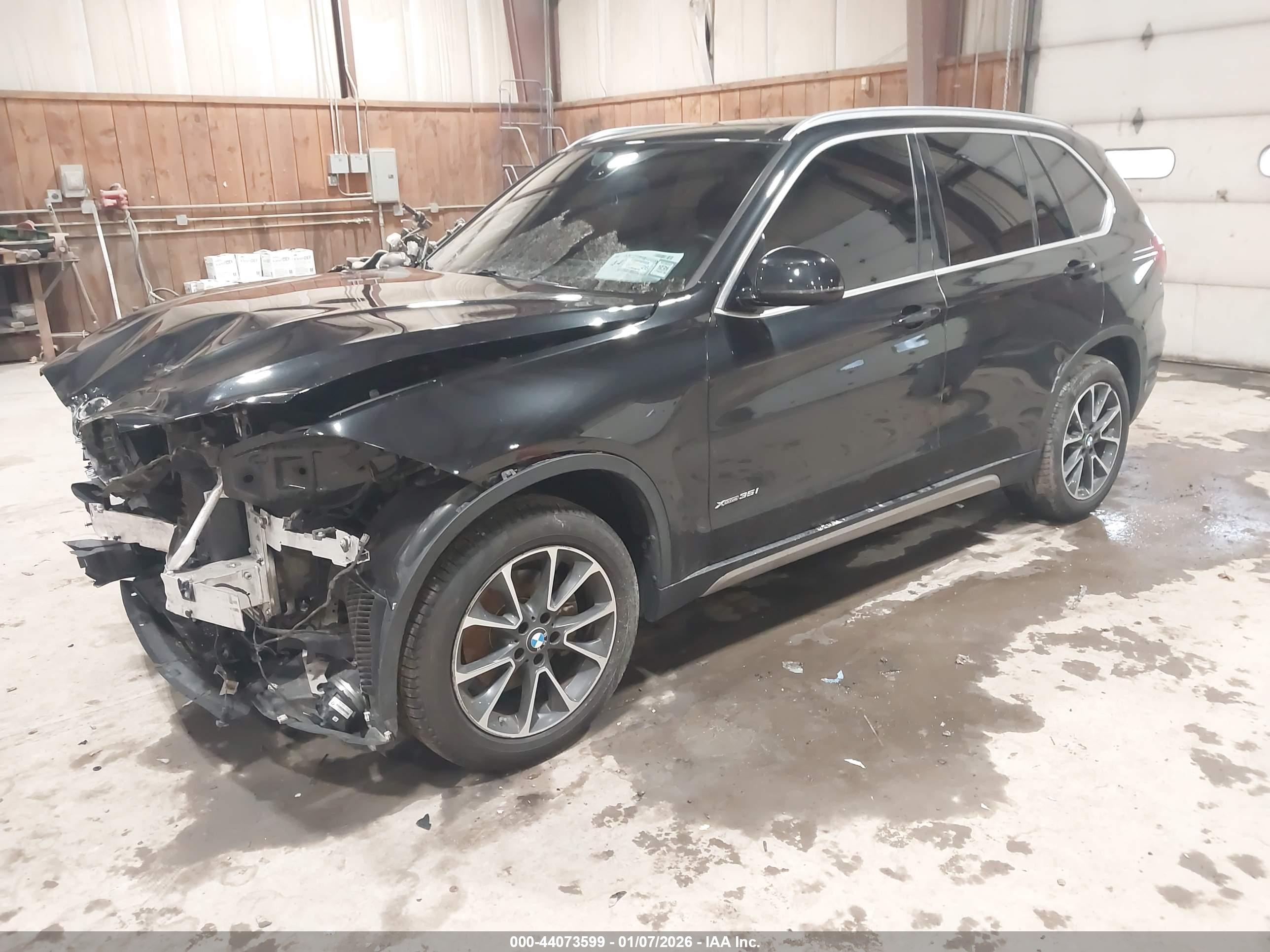 BMW X5 image 2