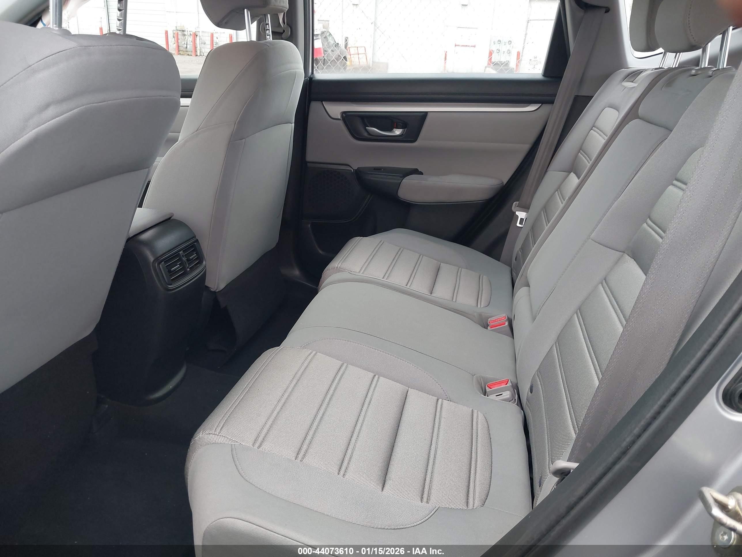 HONDA CR-V image 8