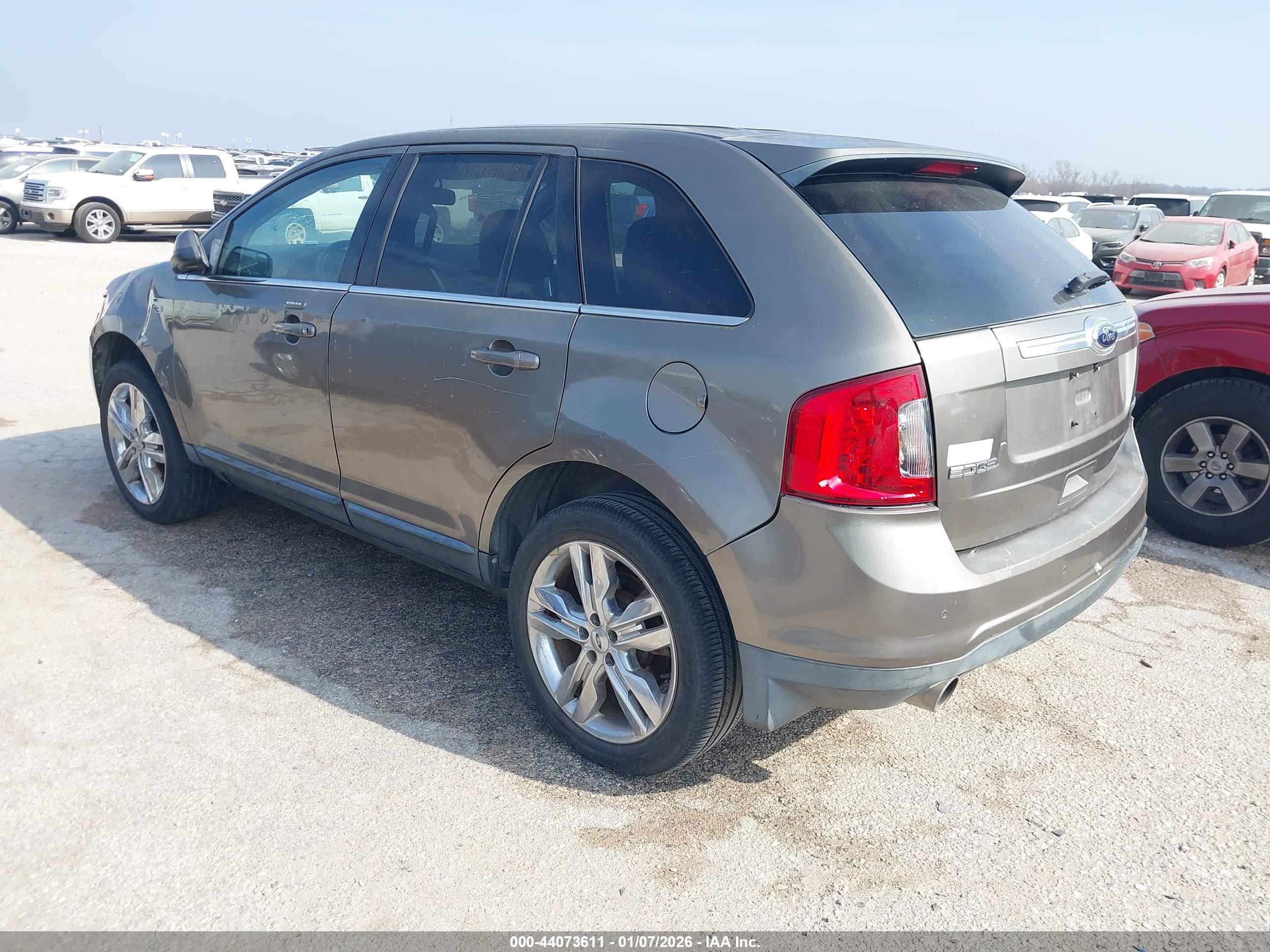 FORD EDGE image 3