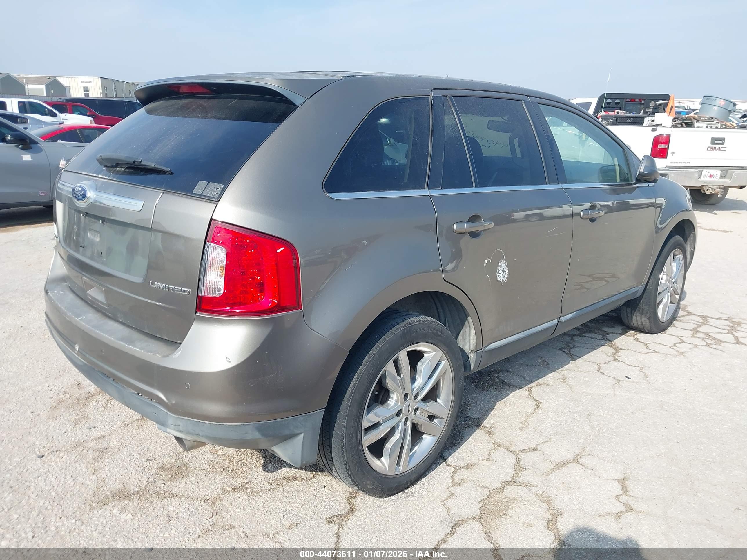 FORD EDGE image 4