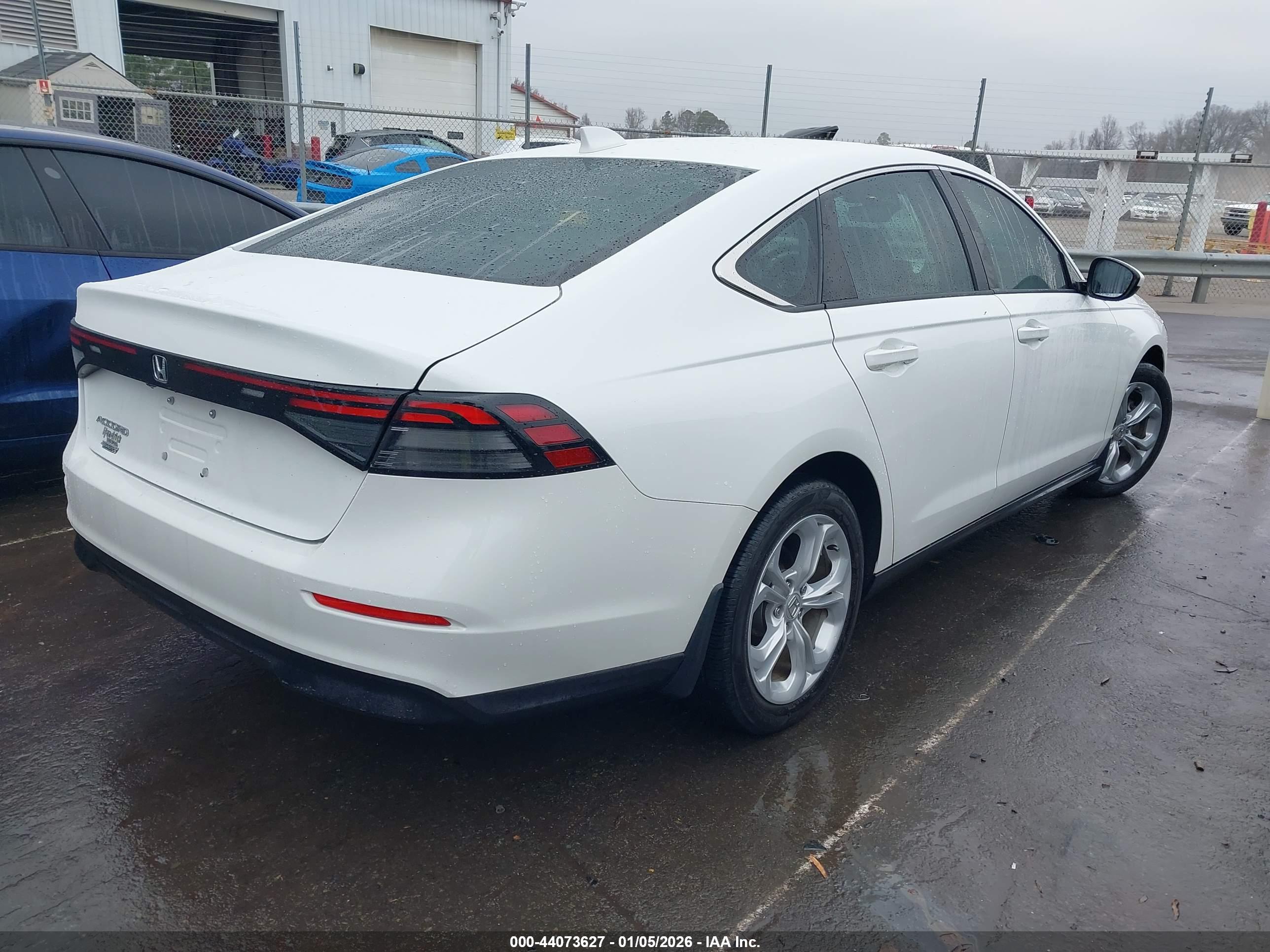 HONDA ACCORD image 4