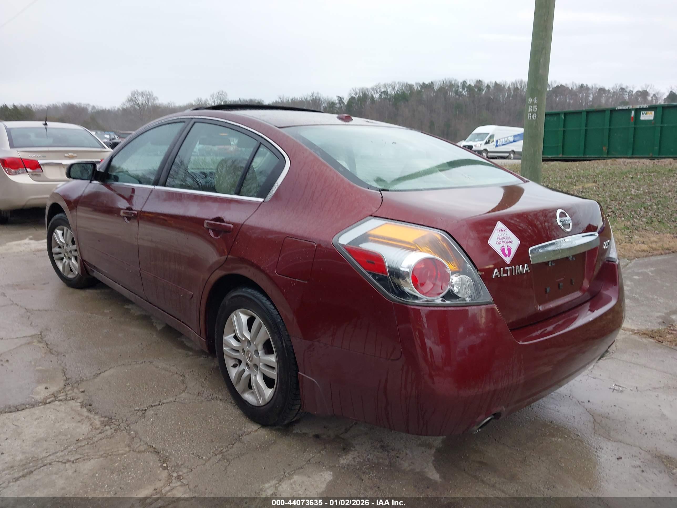 NISSAN ALTIMA image 3