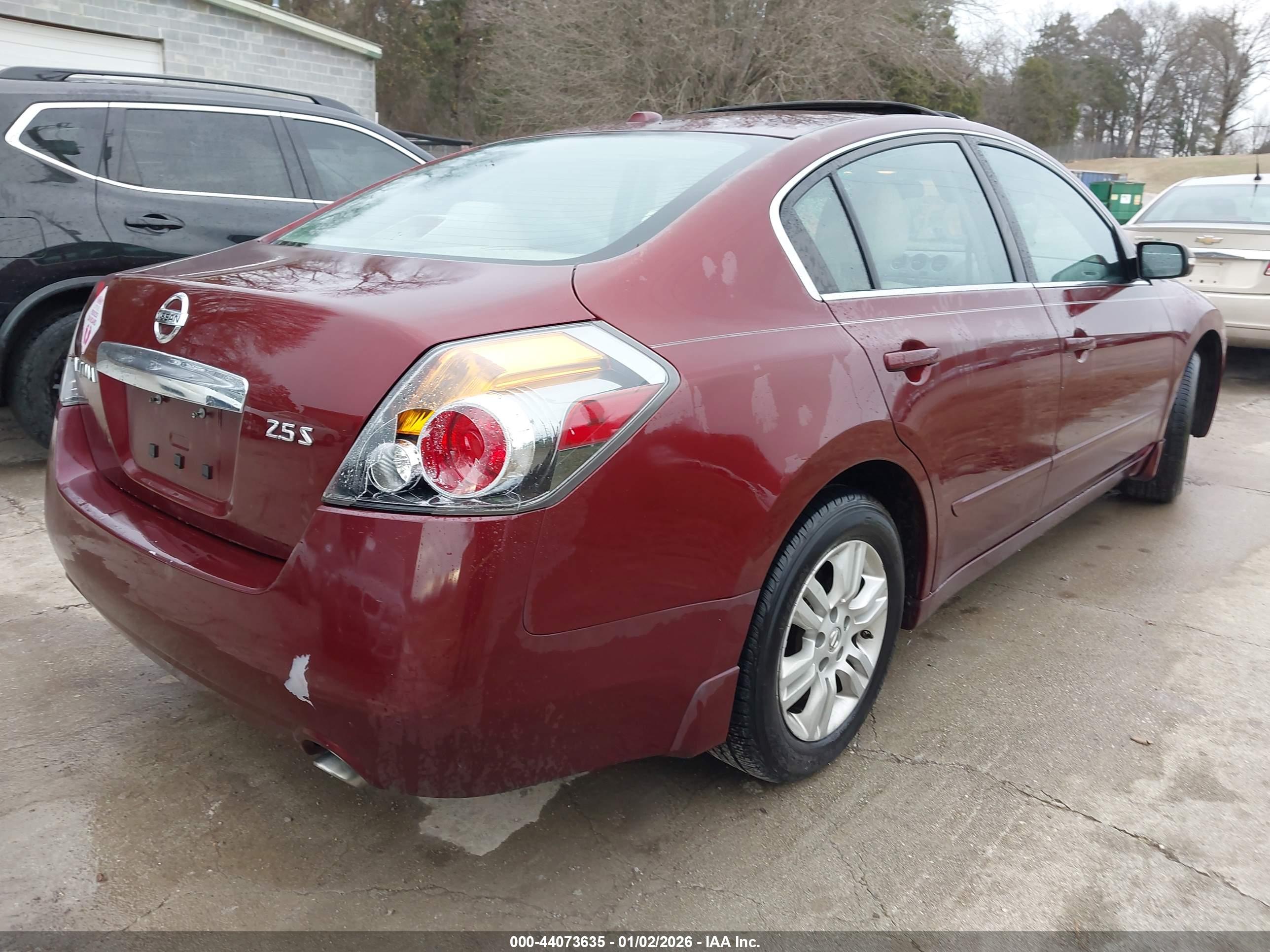 NISSAN ALTIMA image 4