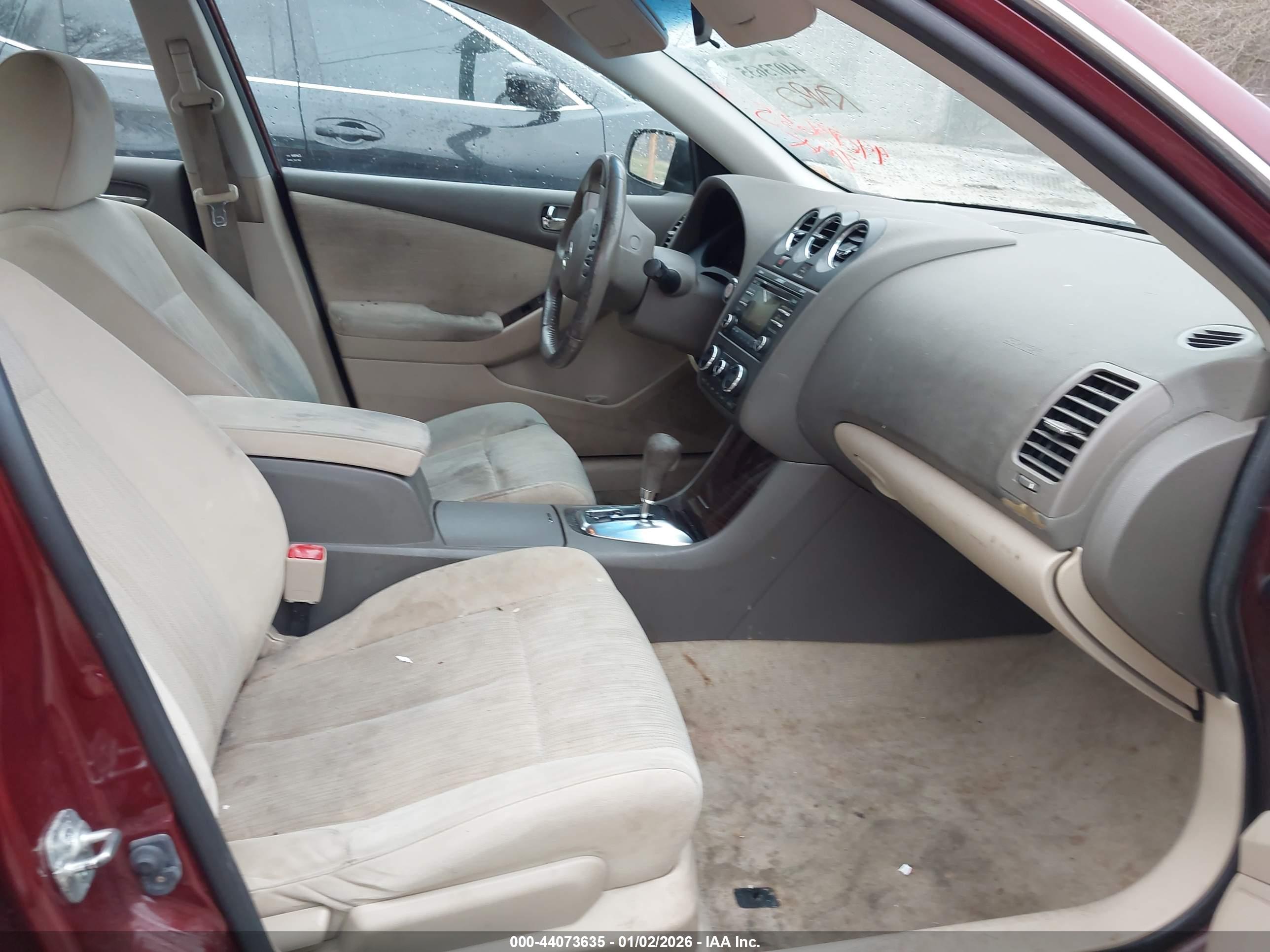 NISSAN ALTIMA image 5