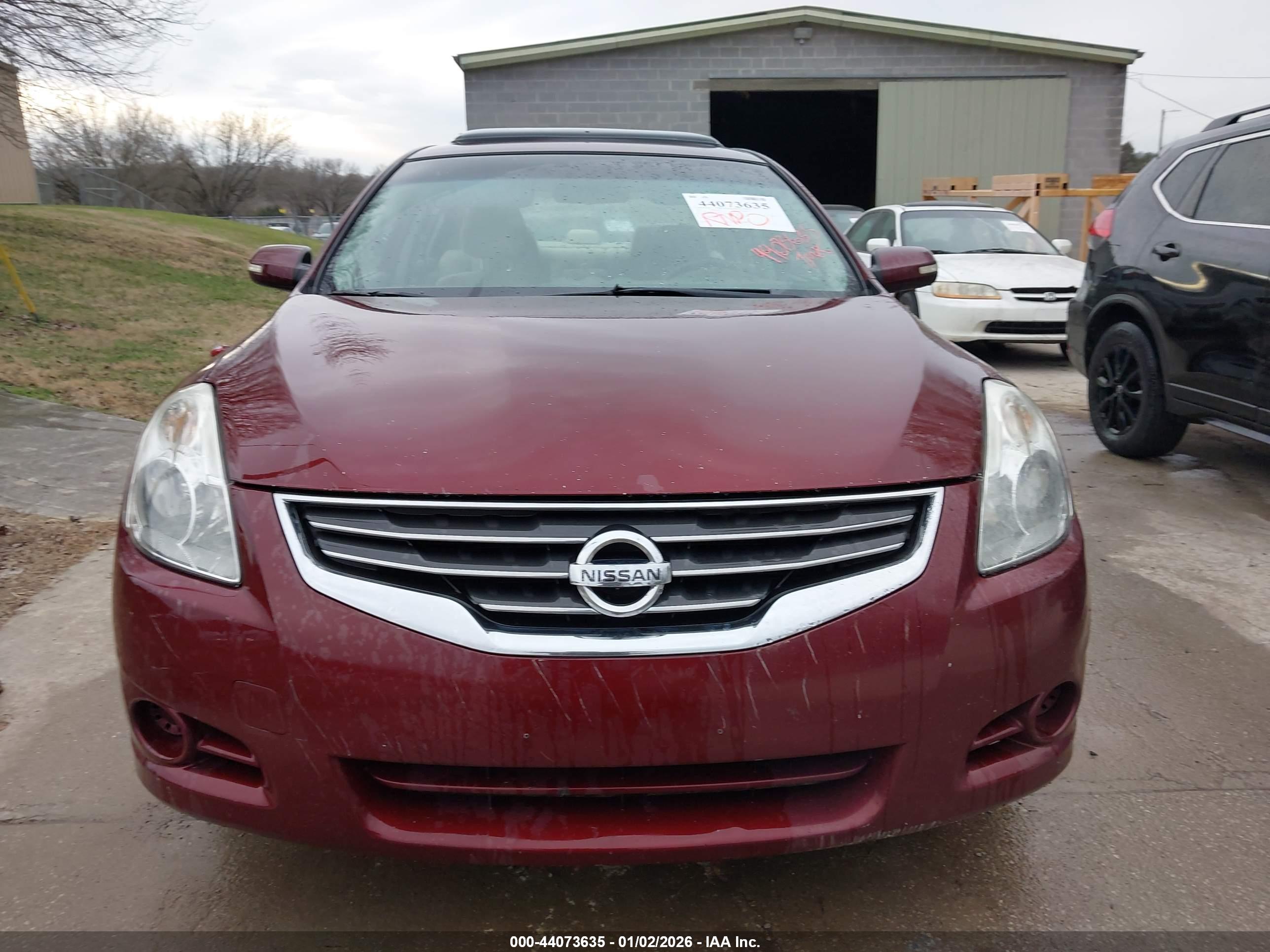 NISSAN ALTIMA image 6