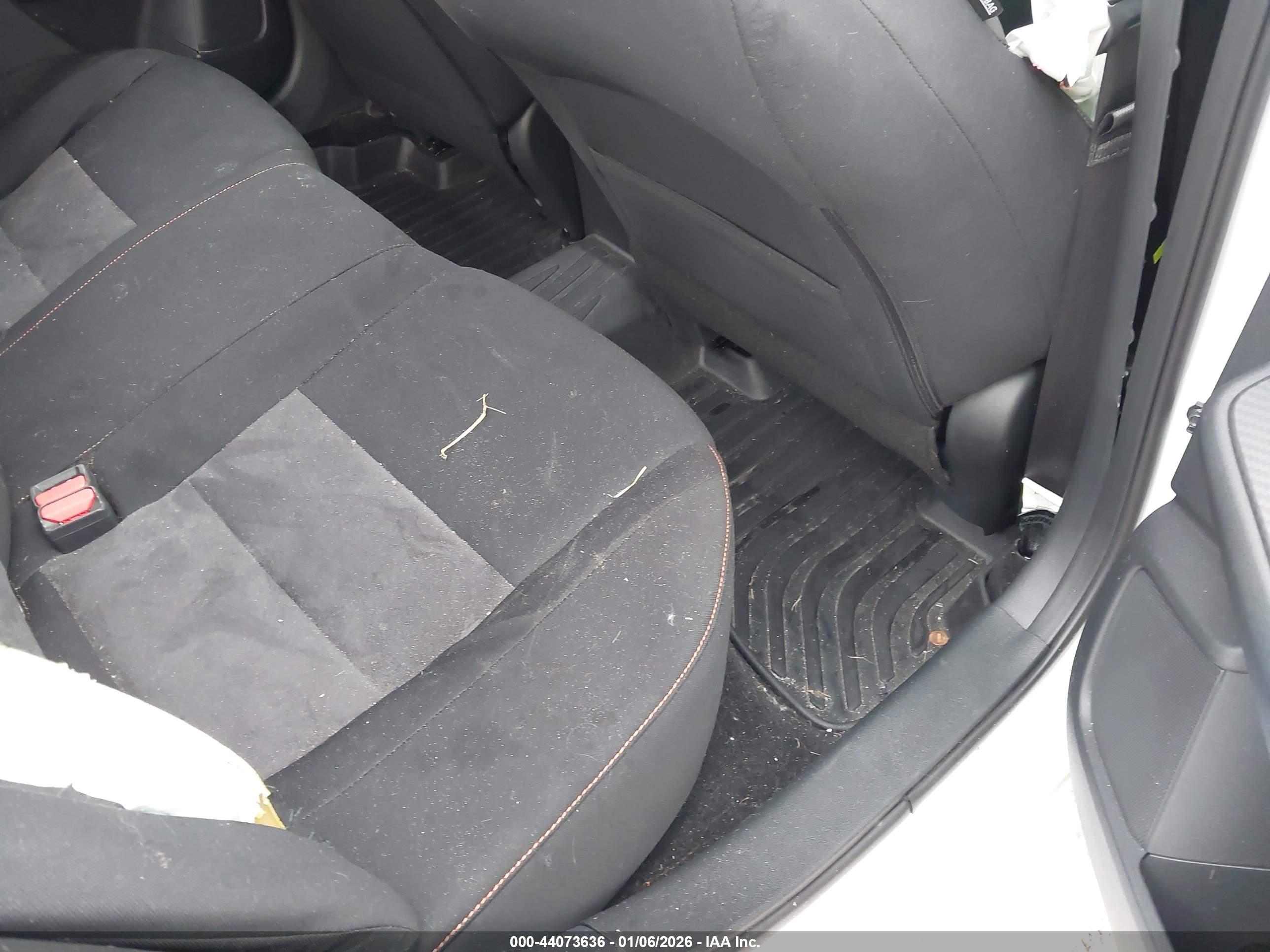 NISSAN SENTRA image 8