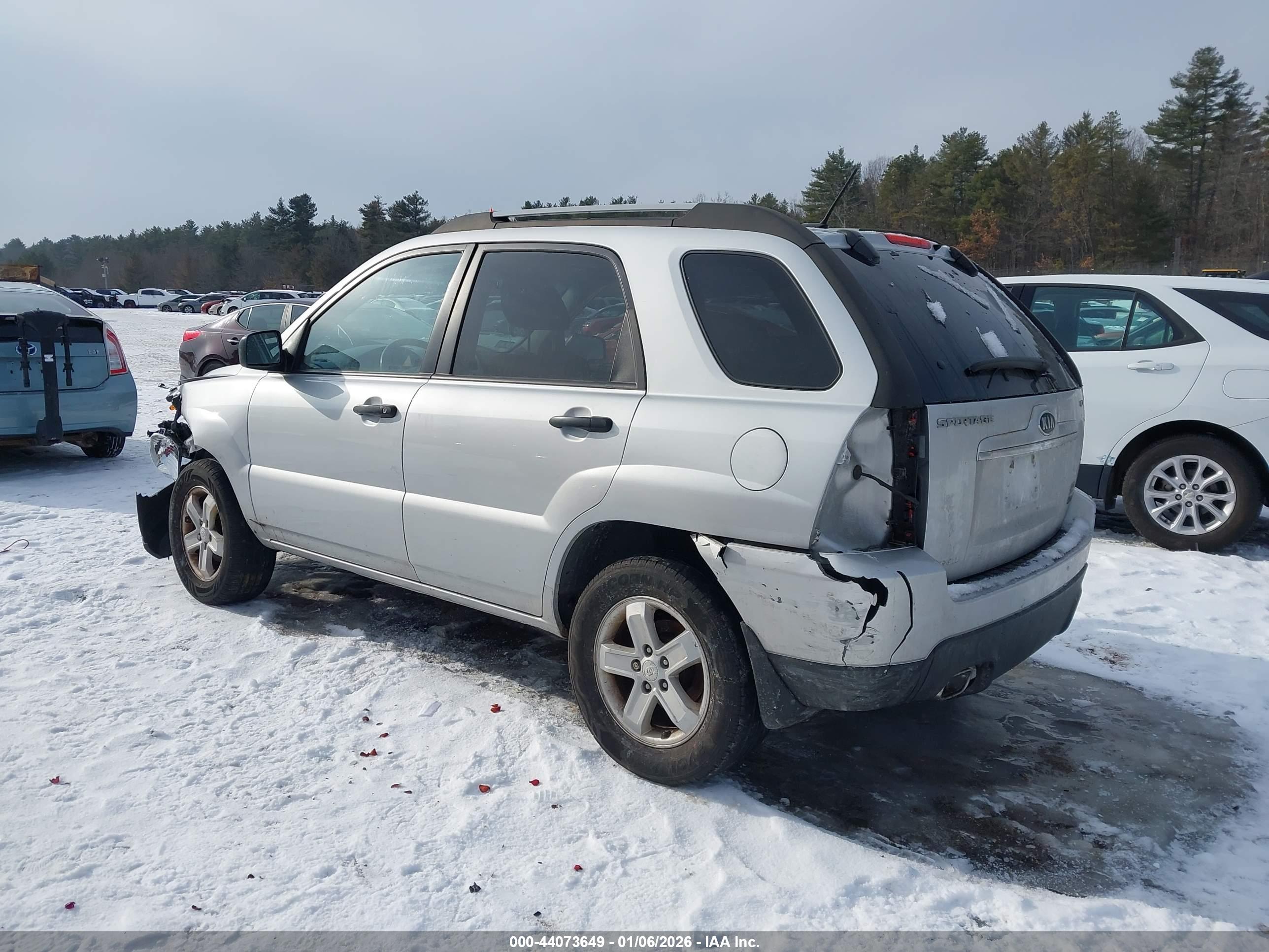 KIA SPORTAGE image 3