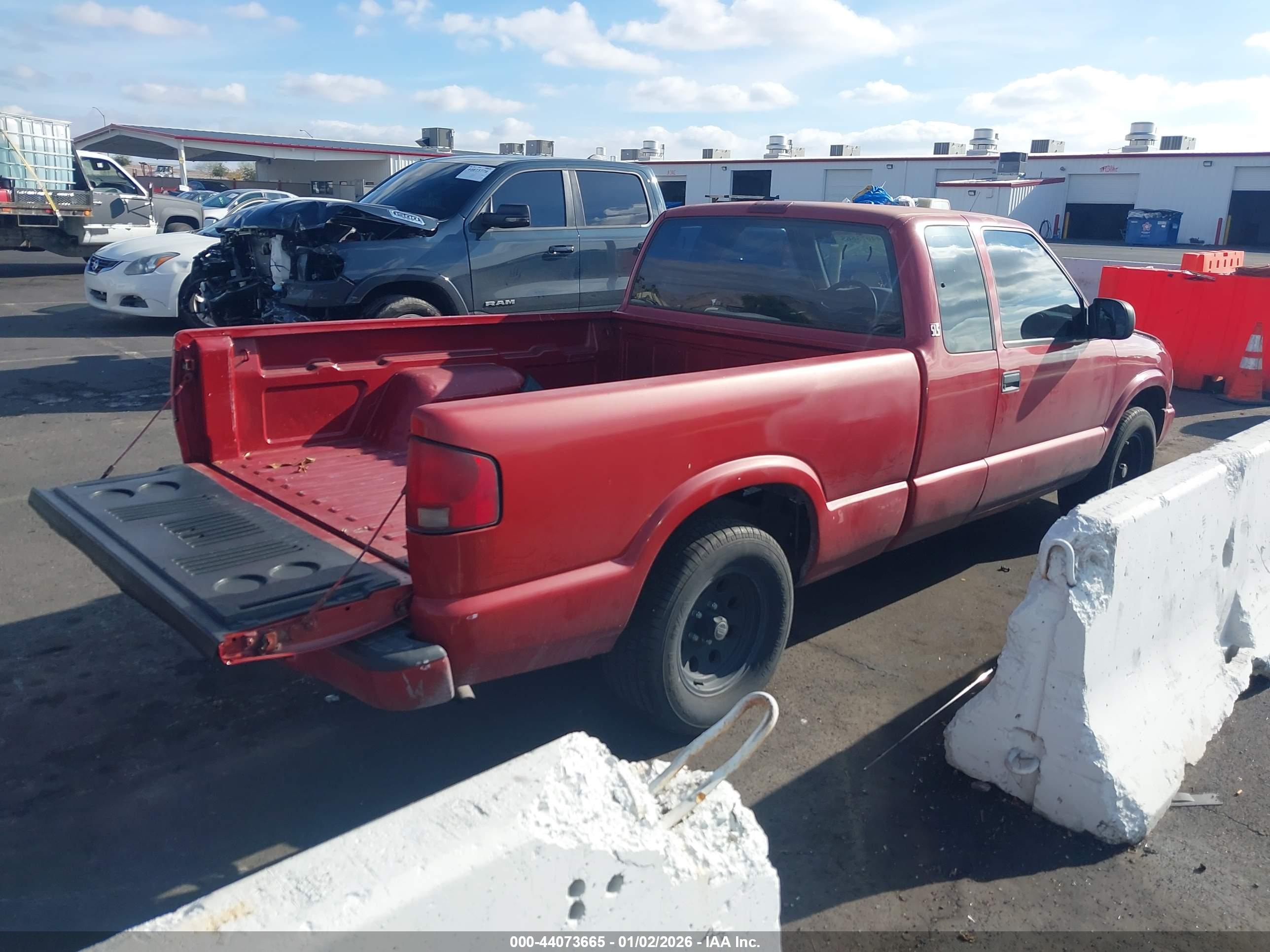 GMC SONOMA image 4