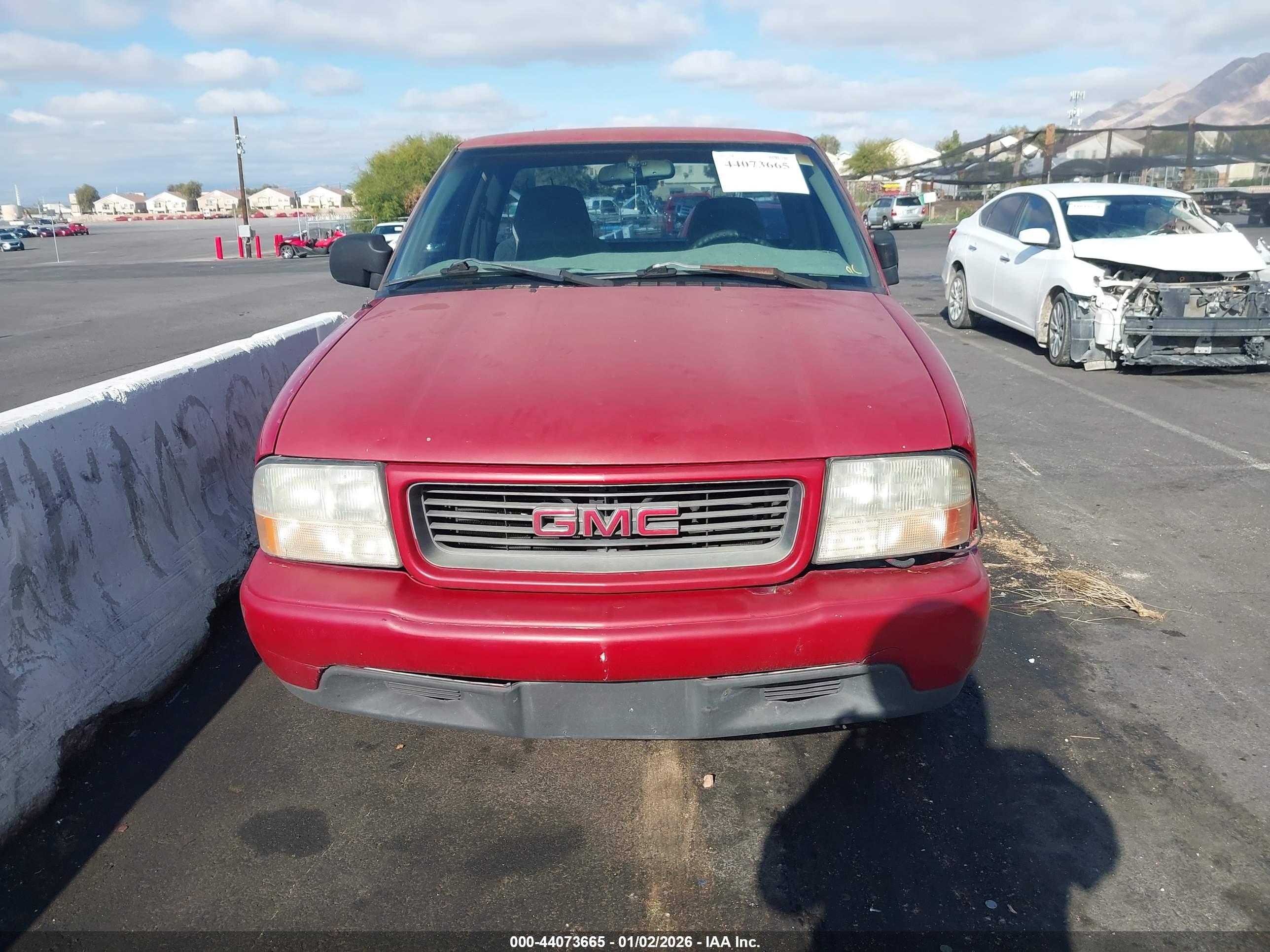 GMC SONOMA image 6