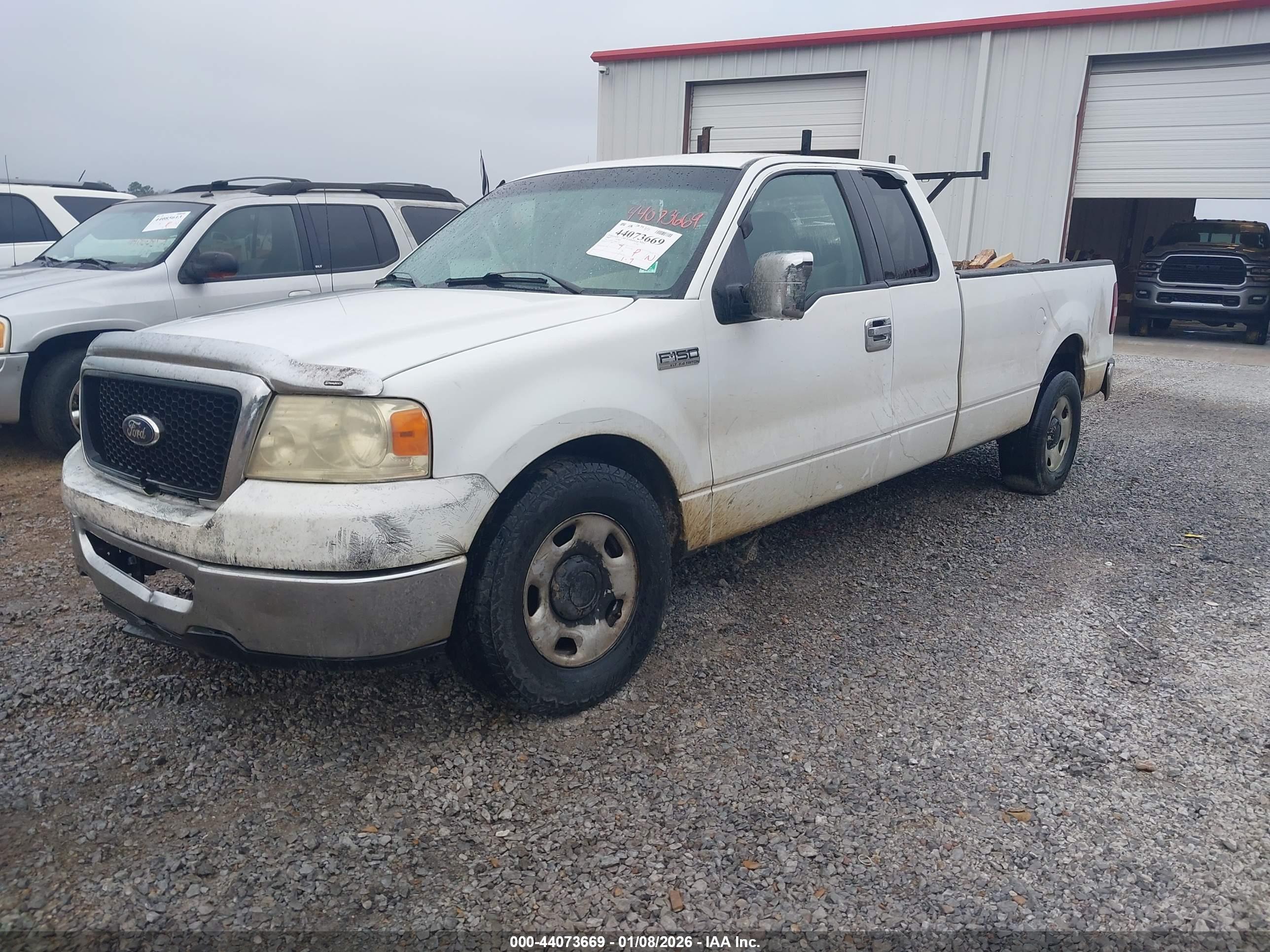 FORD F-150 image 2