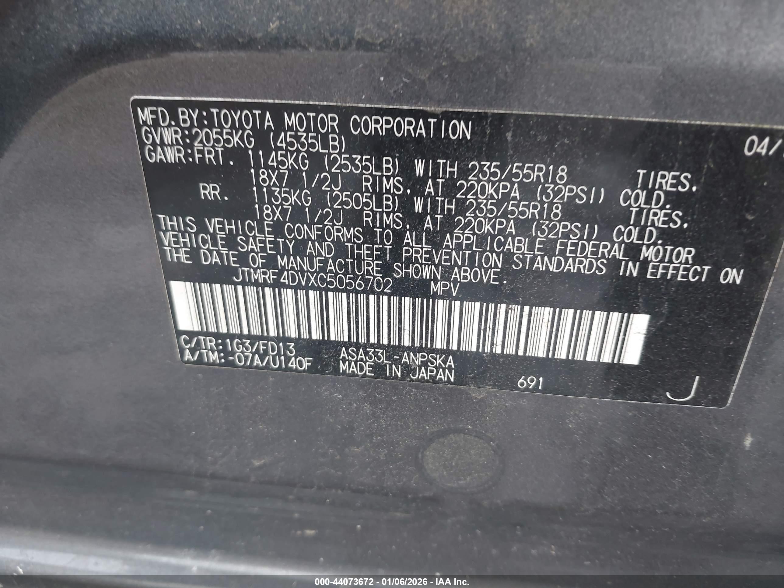 TOYOTA RAV4 image 9