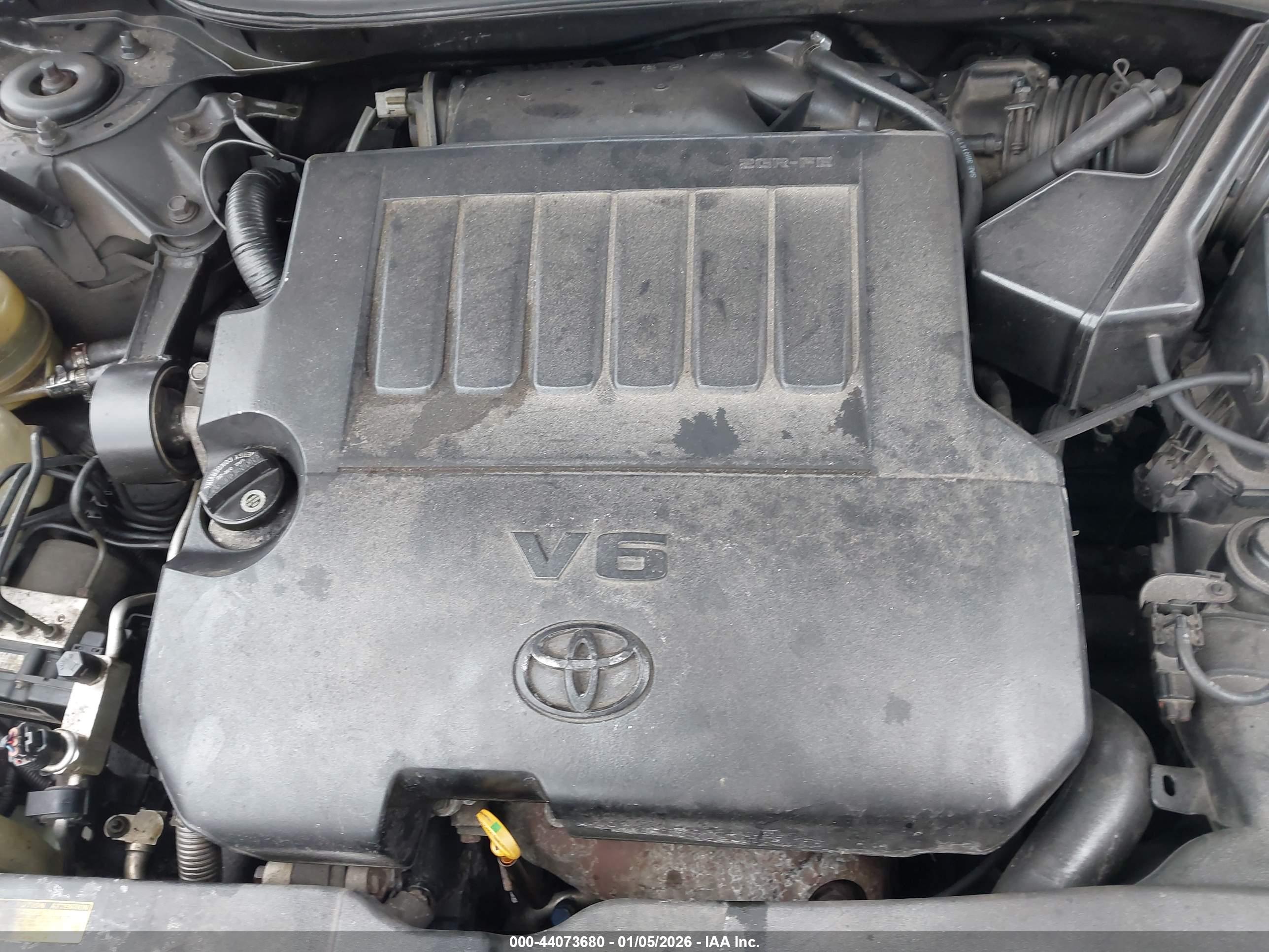TOYOTA CAMRY image 10