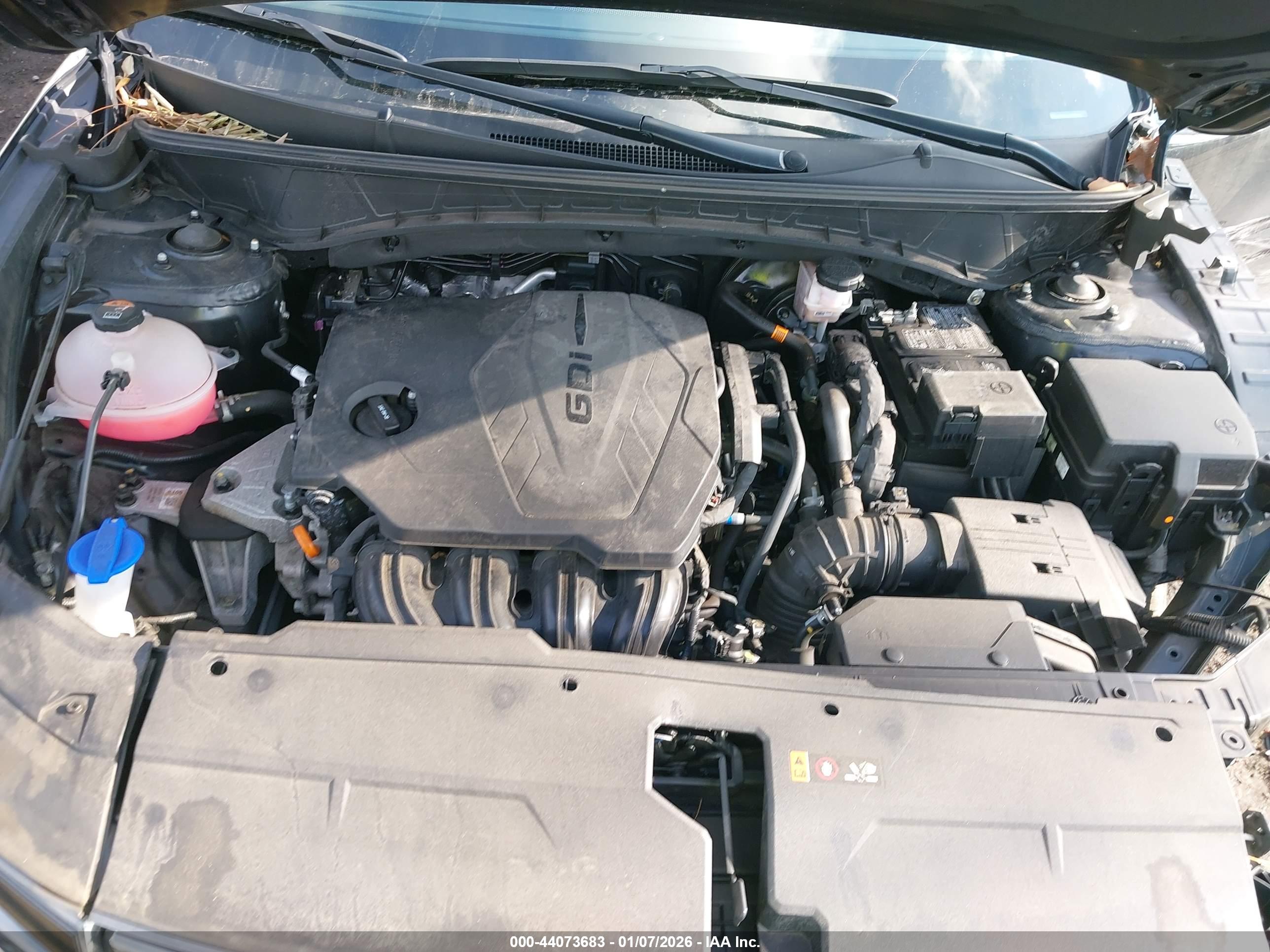 HYUNDAI TUCSON image 10