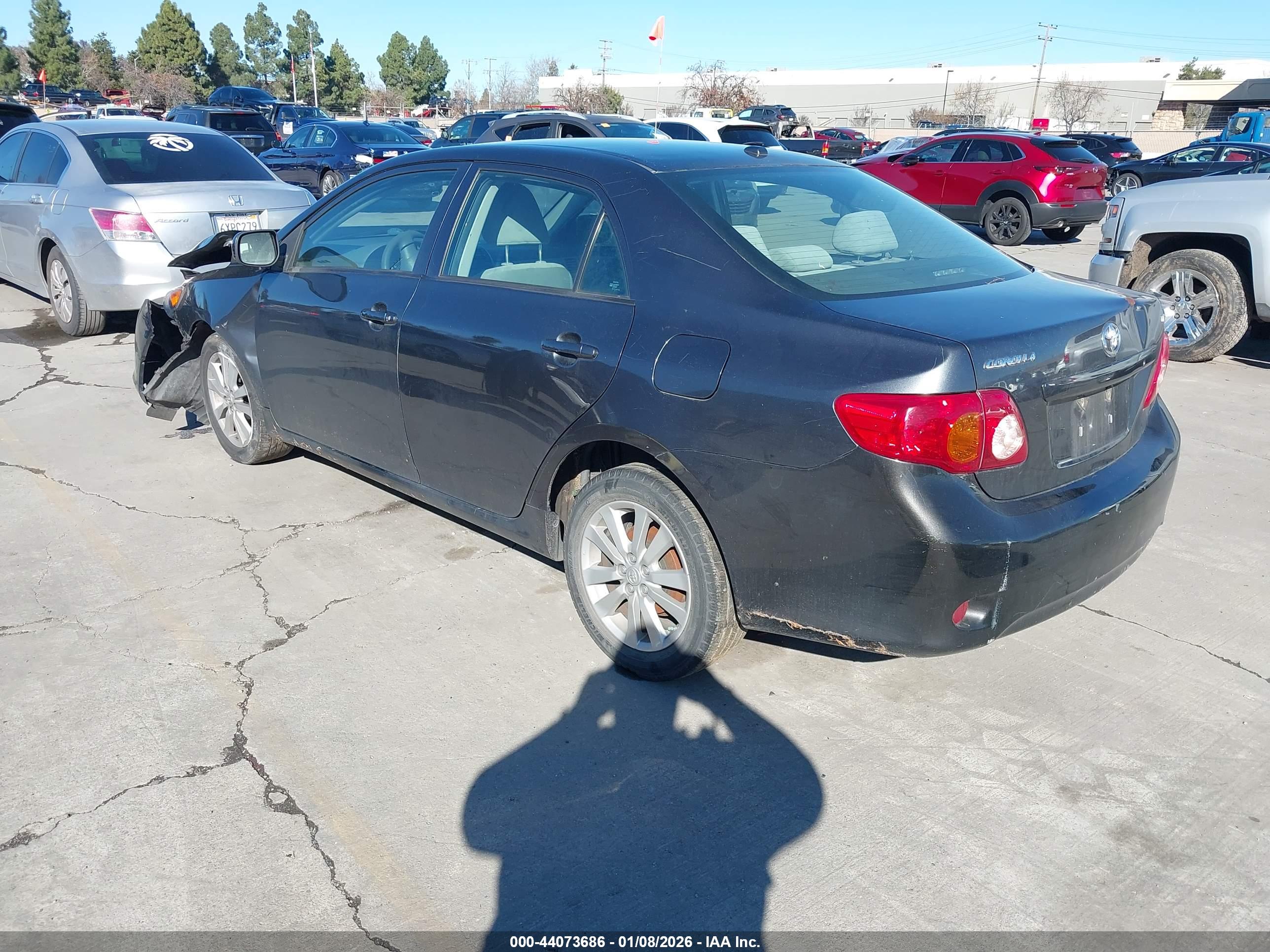 TOYOTA COROLLA image 3