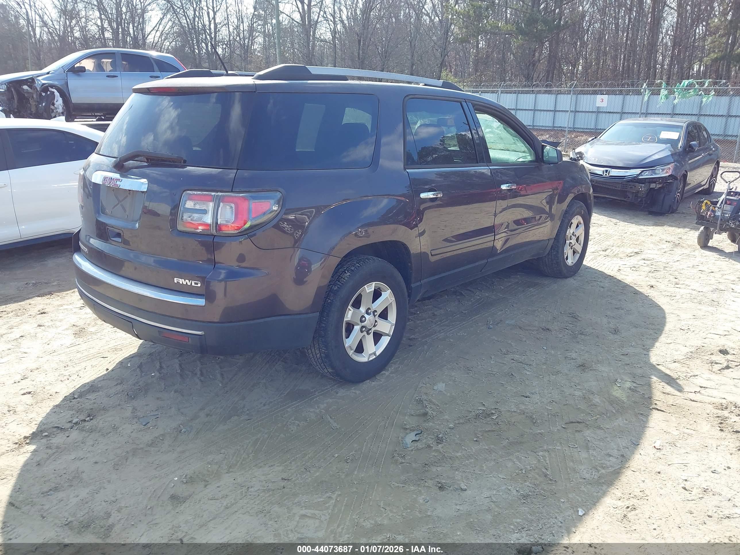 GMC ACADIA image 4