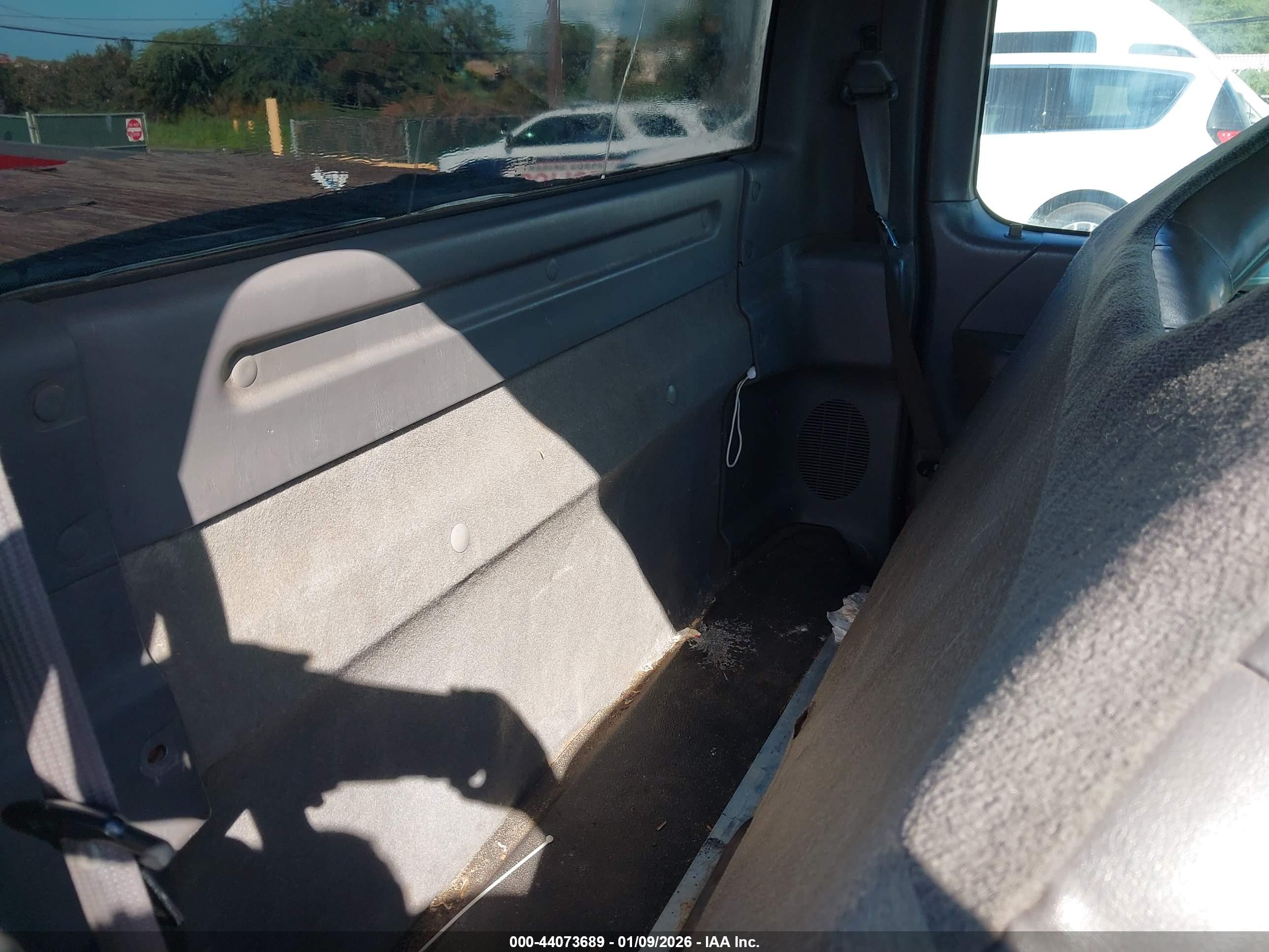 FORD F-150 image 8