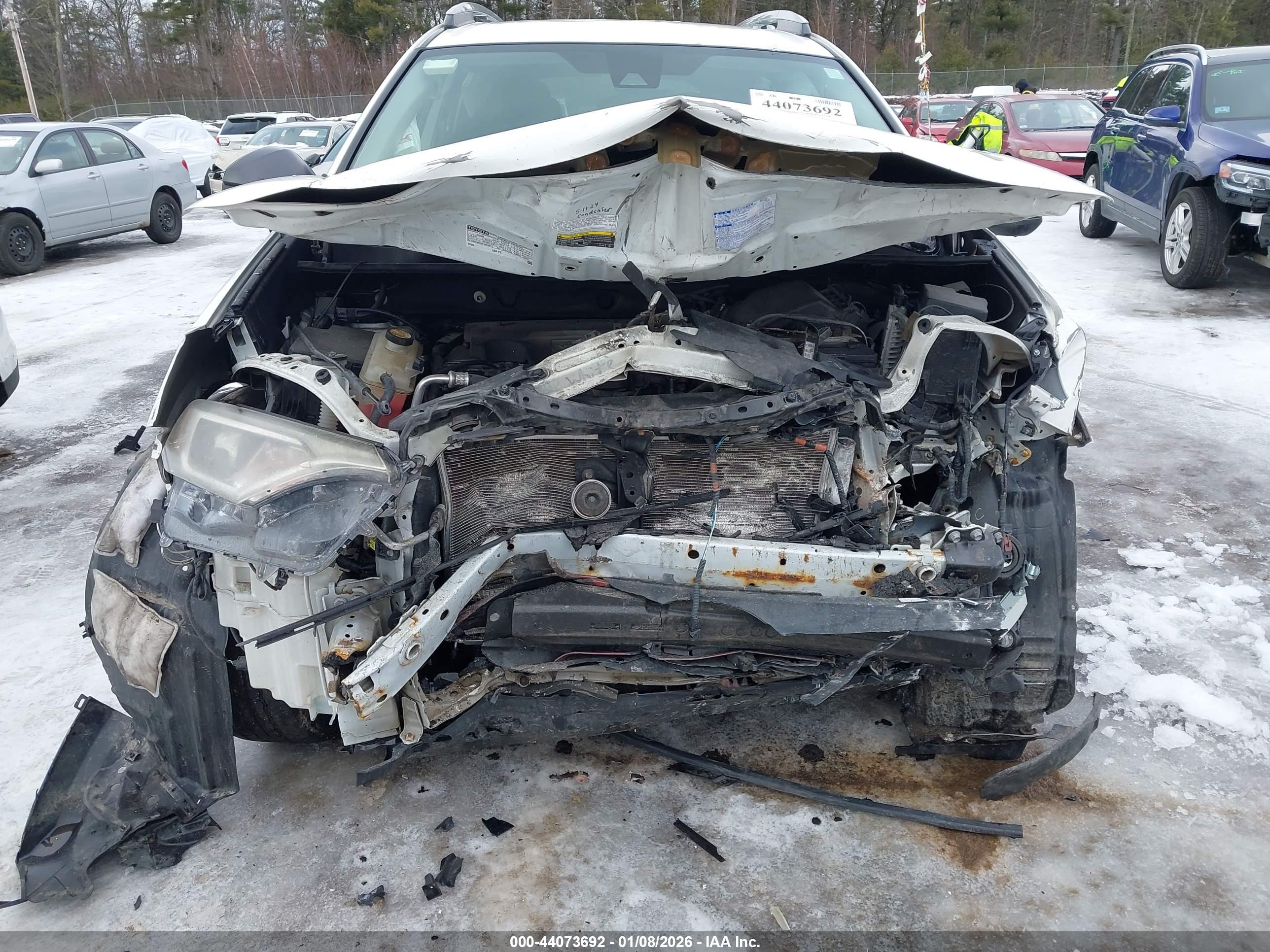 TOYOTA RAV4 image 6