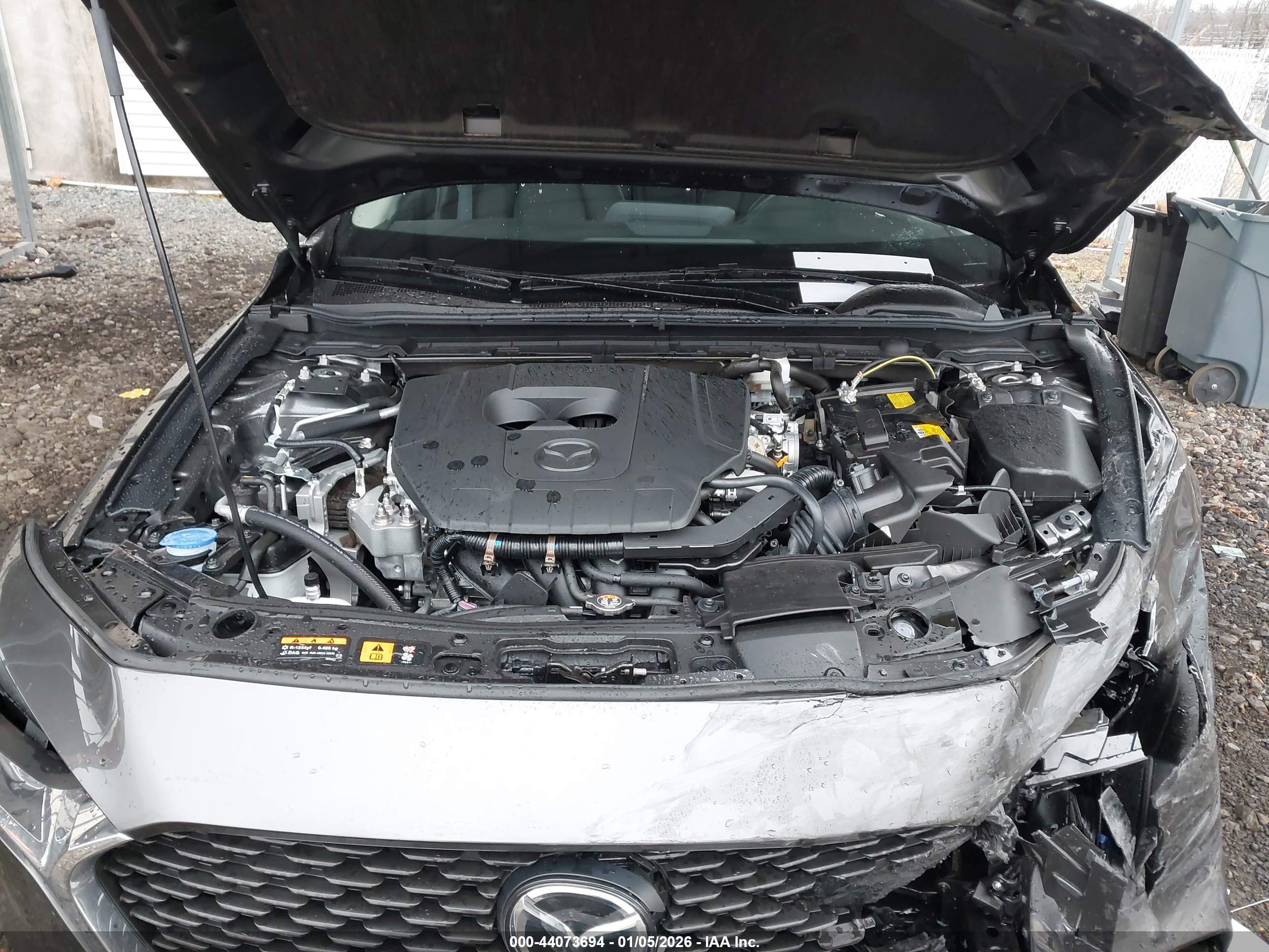 MAZDA MAZDA3 image 10