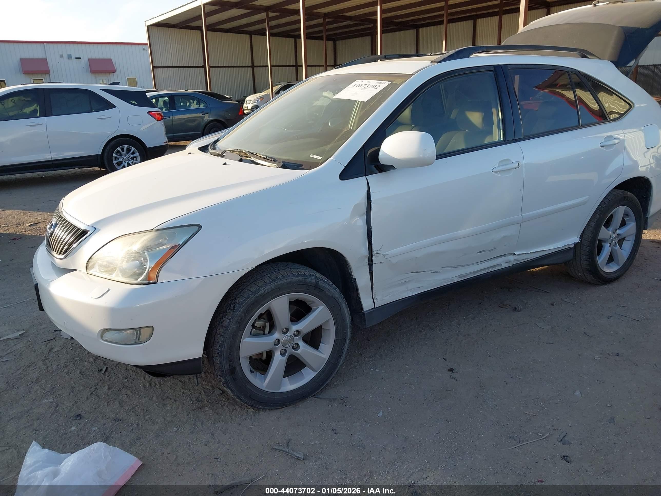 LEXUS RX image 2
